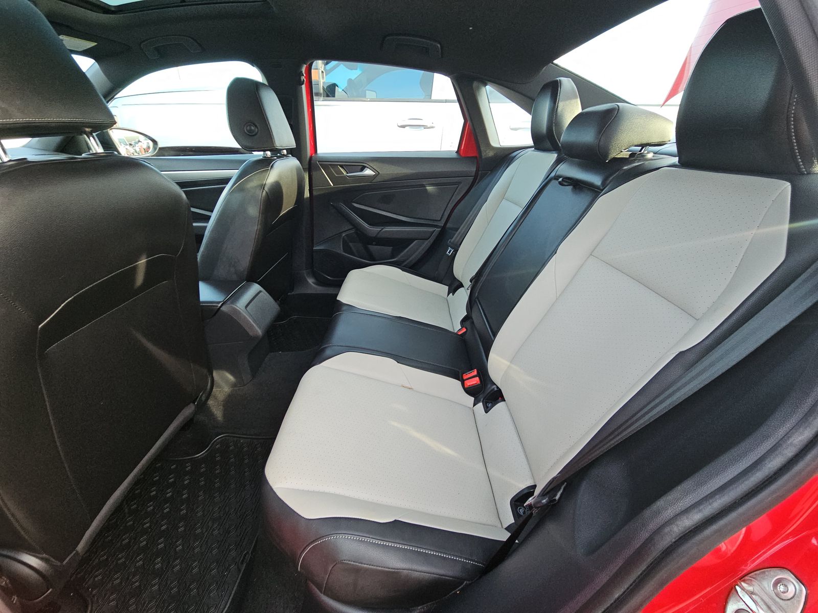 2019 Volkswagen Jetta 1.4T R-Line FWD