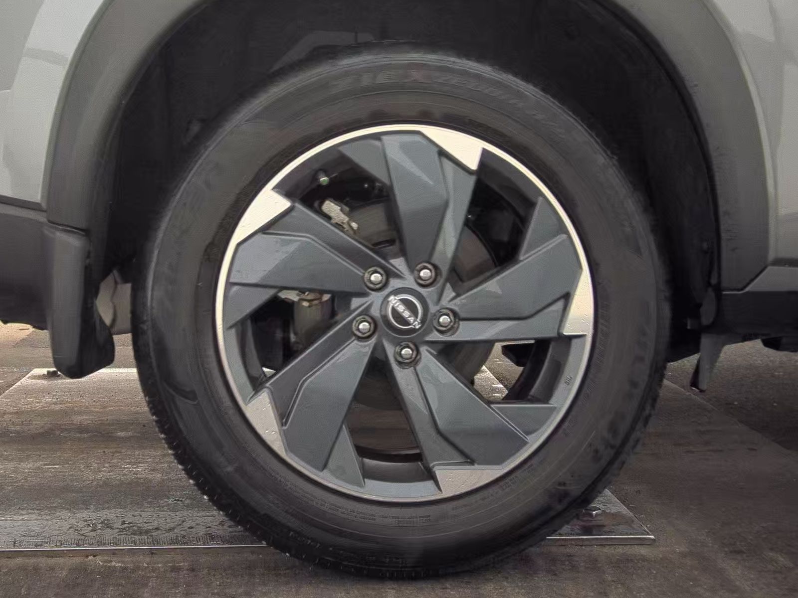 2024 Nissan Rogue SV FWD