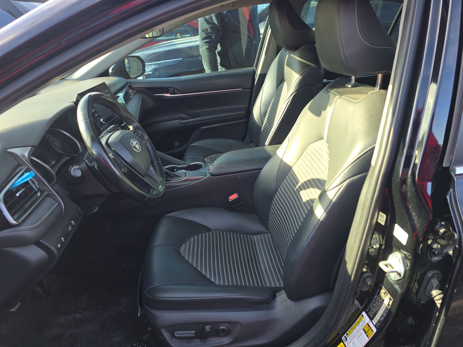 2021 Toyota Camry SE FWD