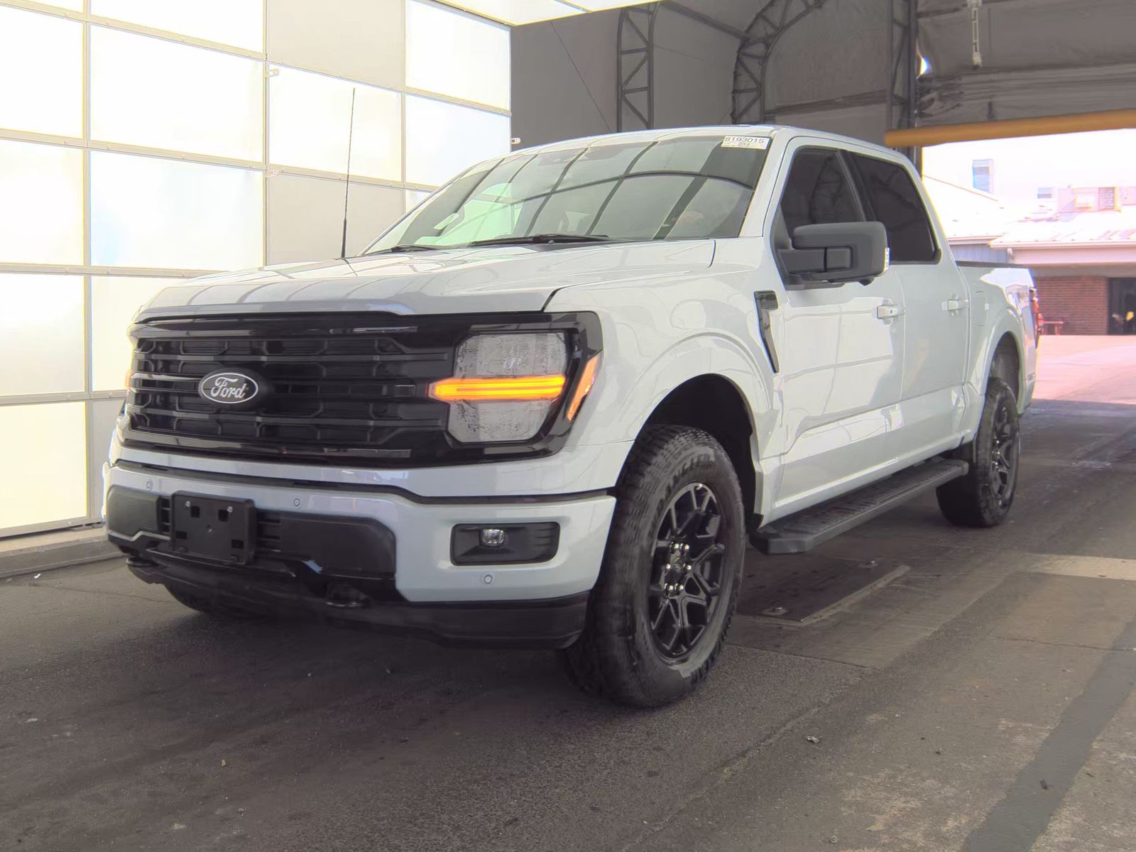 2025 Ford F-150 XLT AWD