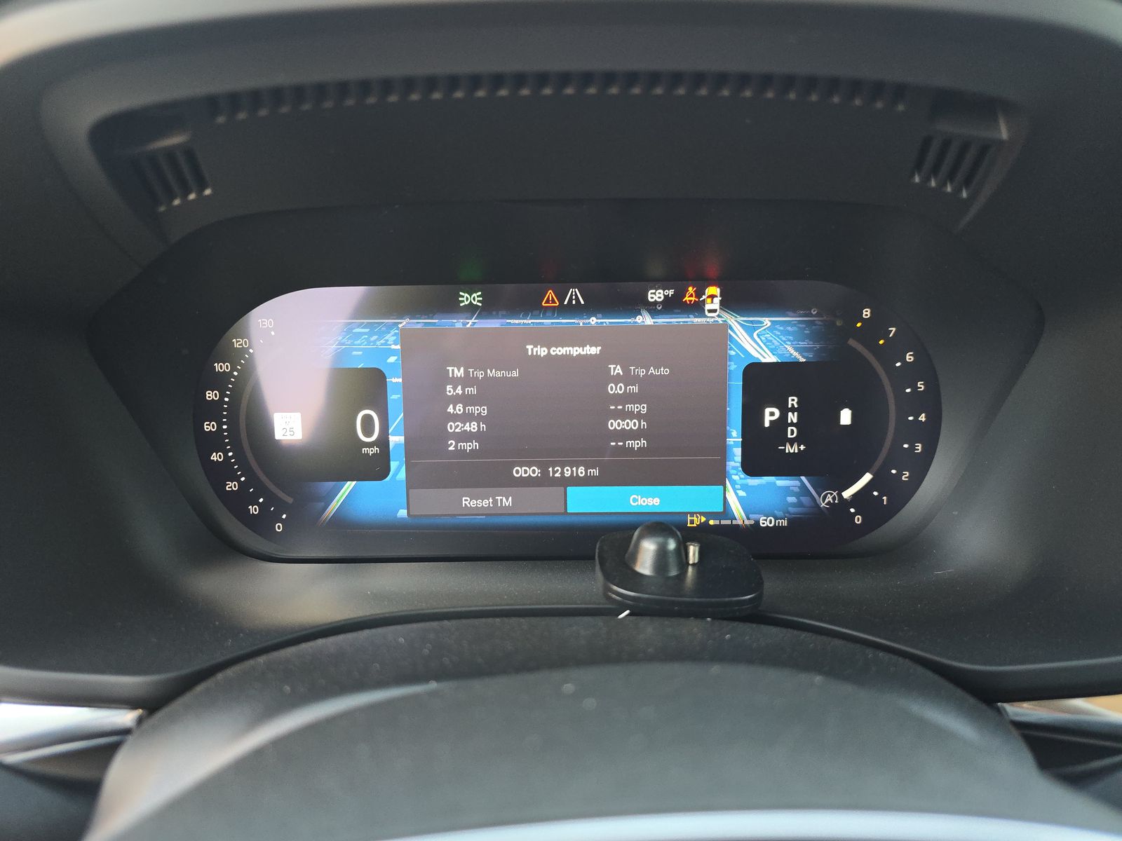 2025 Volvo XC60 B5 Plus FWD