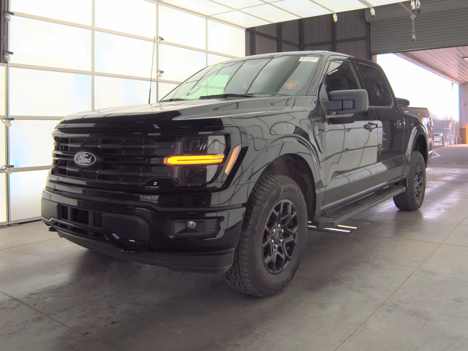 2025 Ford F-150 XLT AWD