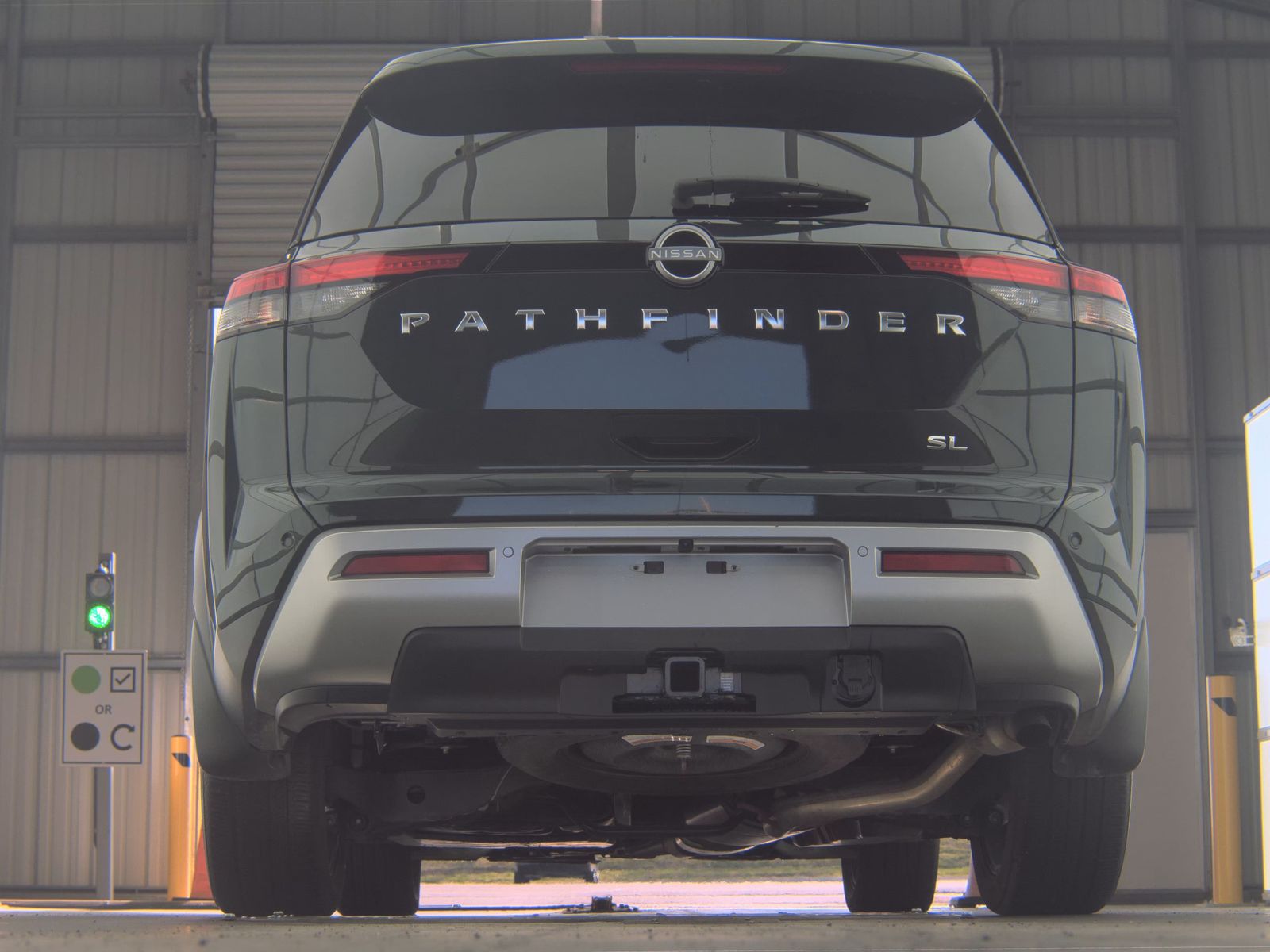 2025 Nissan Pathfinder SL FWD