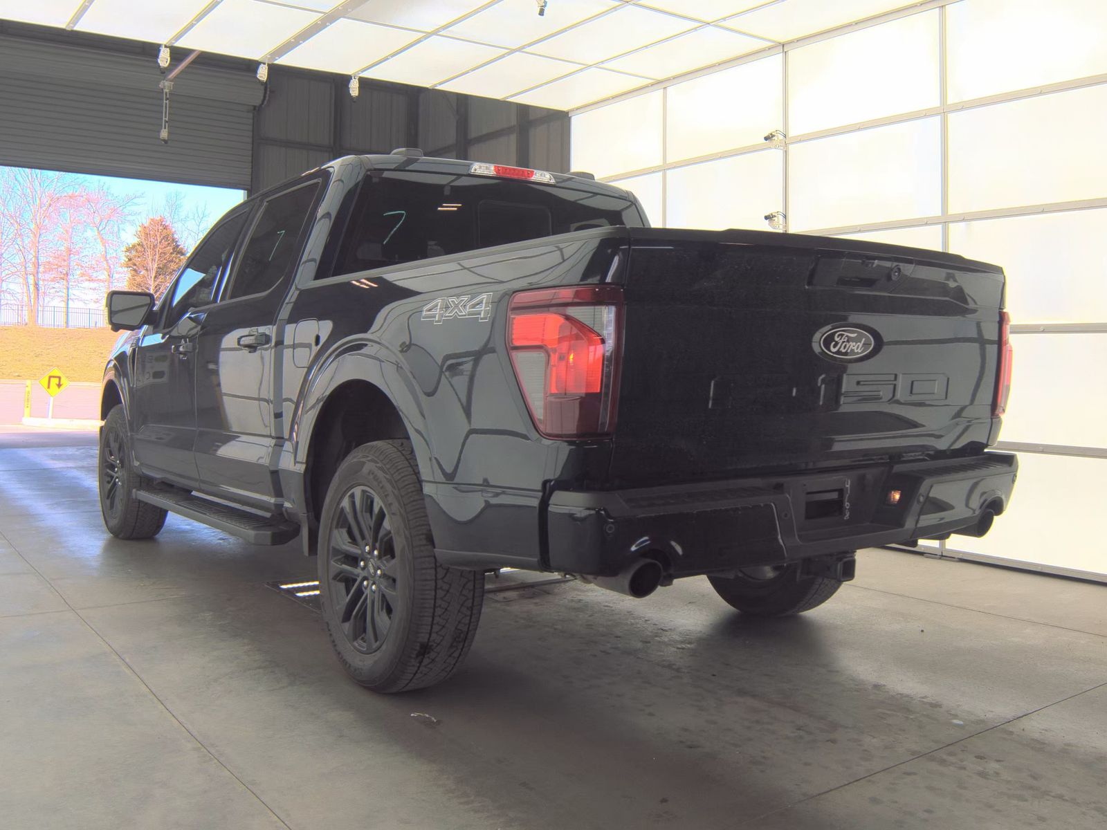 2025 Ford F-150 XLT AWD