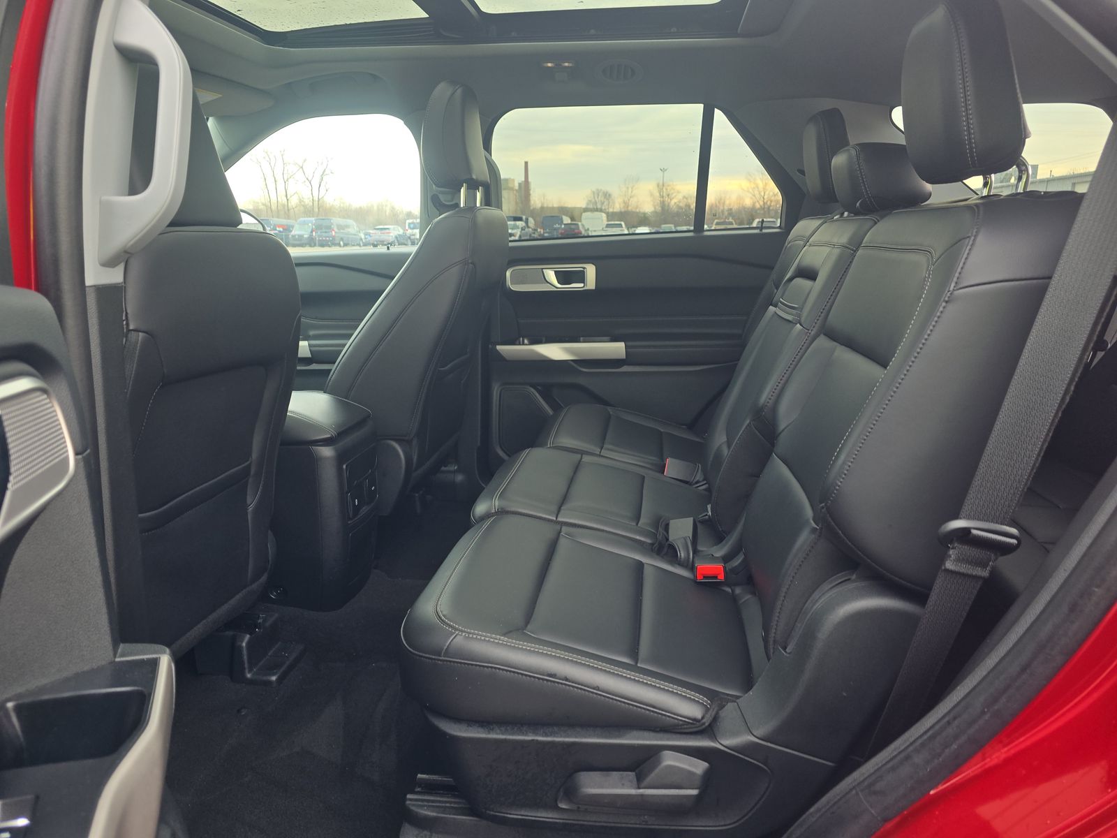 2024 Ford Explorer XLT AWD