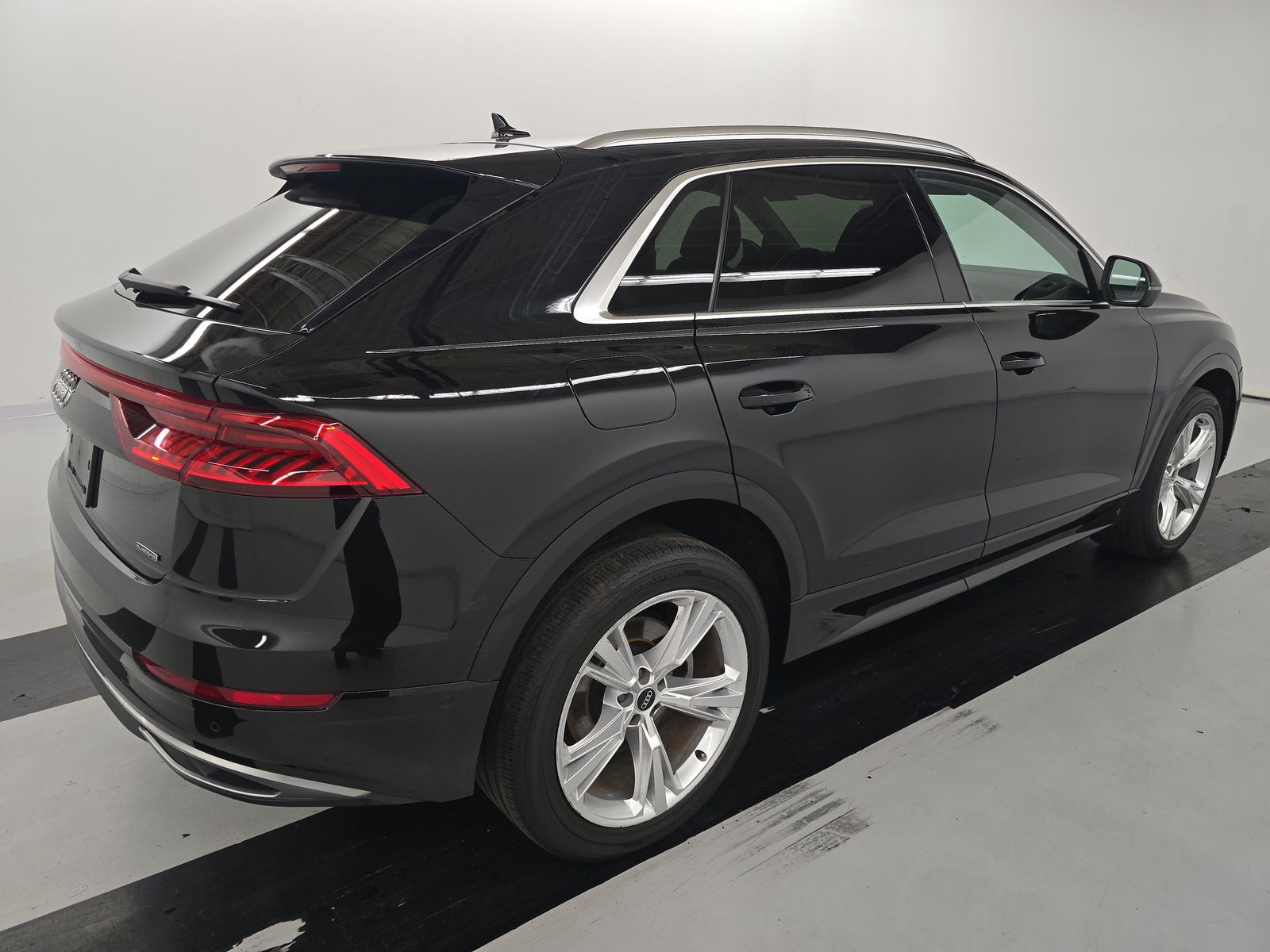 2022 Audi Q8 Premium Plus AWD