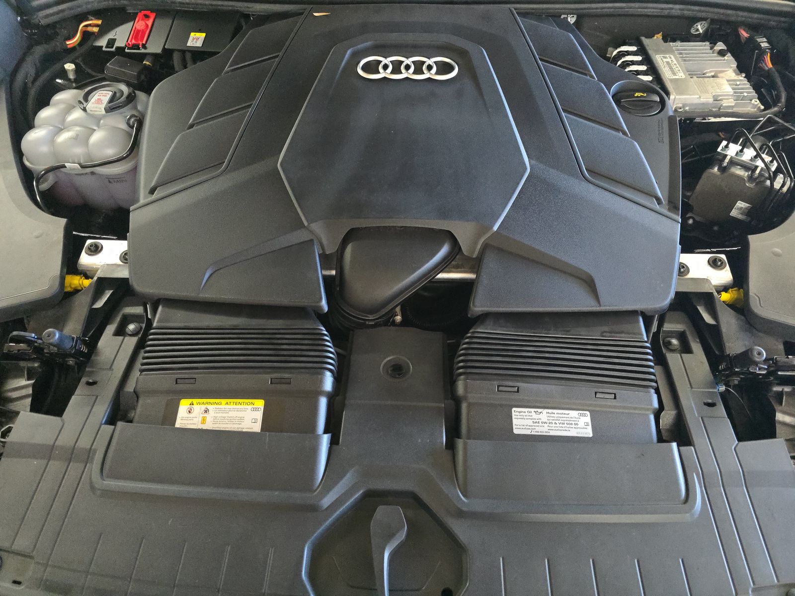 2022 Audi Q8 Premium Plus AWD