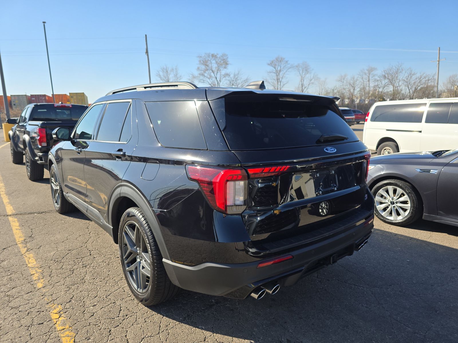 2025 Ford Explorer ST AWD