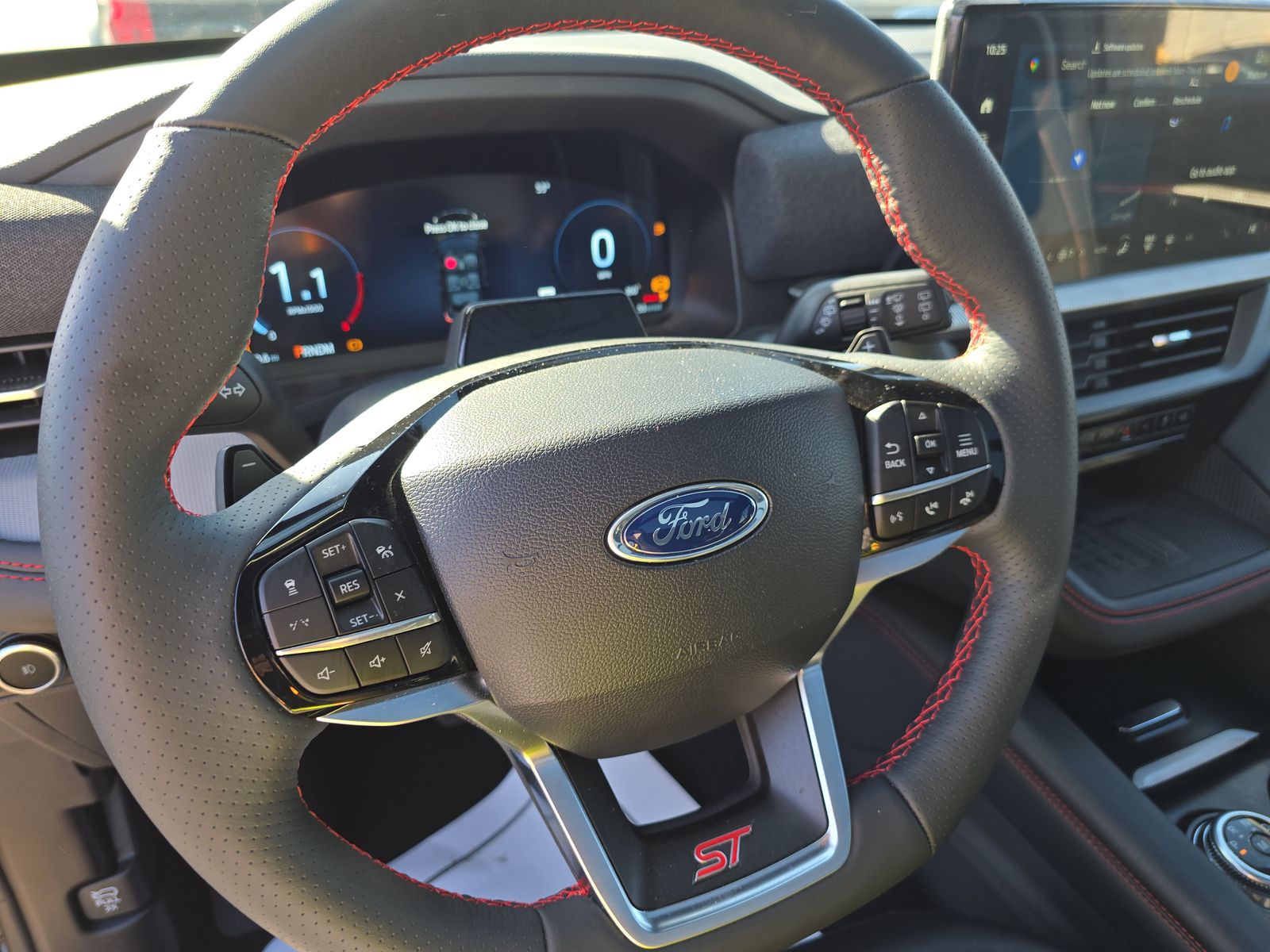 2025 Ford Explorer ST AWD