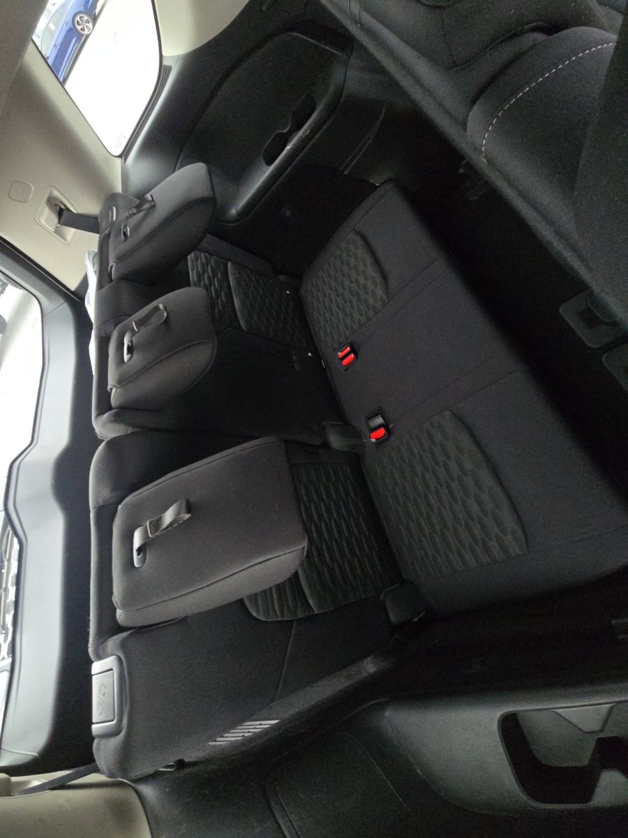 2024 Nissan Pathfinder S AWD