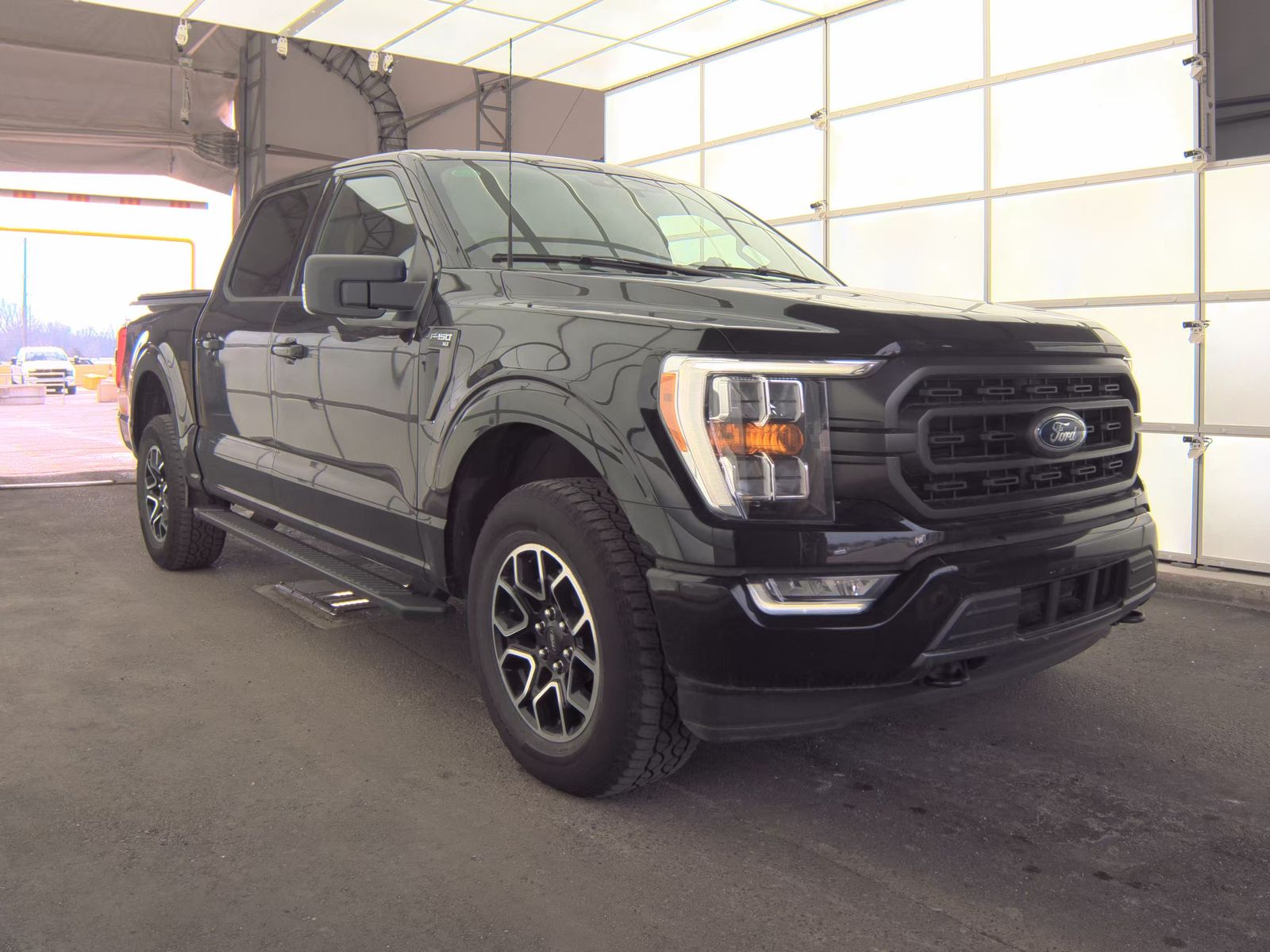 2023 Ford F-150 XLT AWD