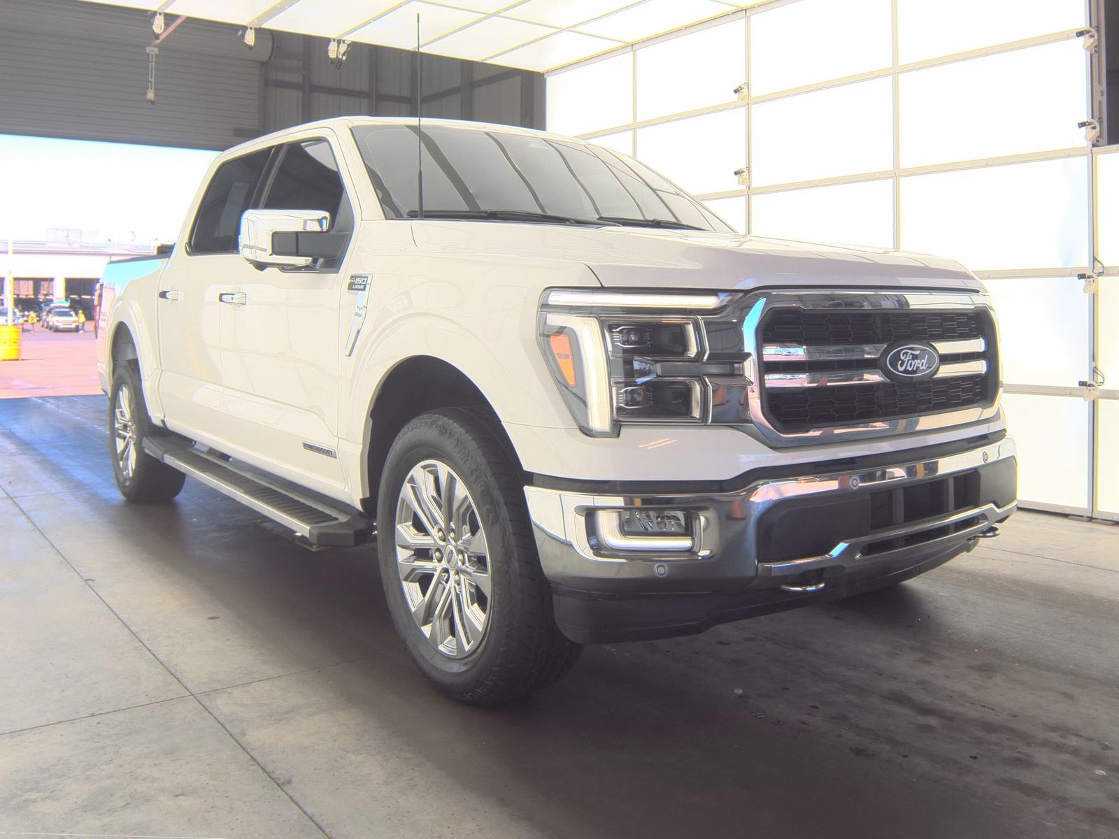 2024 Ford F-150 Hybrid Lariat AWD