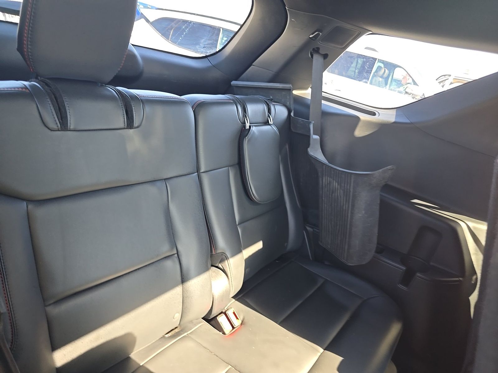 2025 Ford Explorer ST-Line AWD