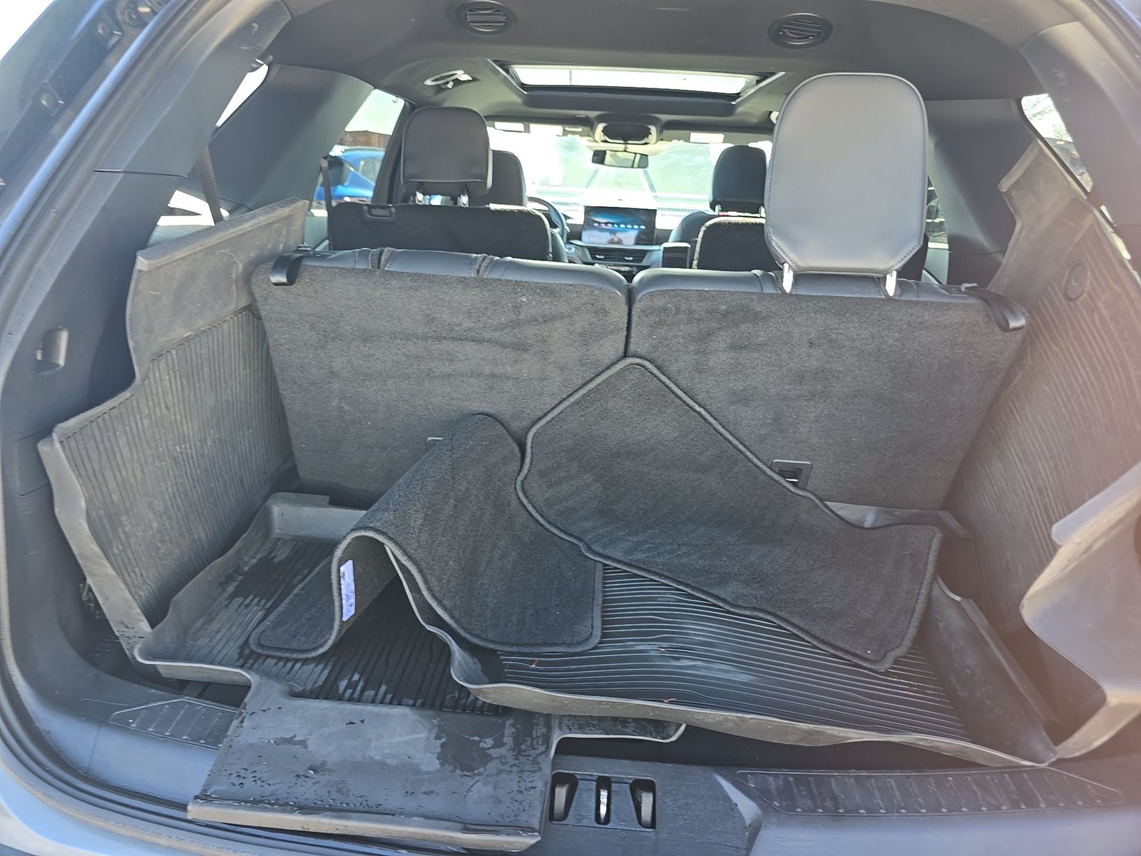 2025 Ford Explorer ST-Line AWD