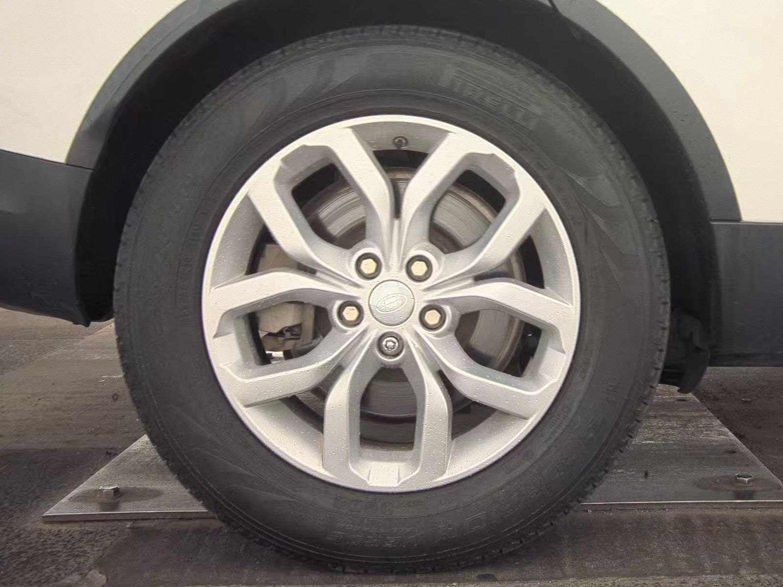 2018 Land Rover Discovery SE AWD