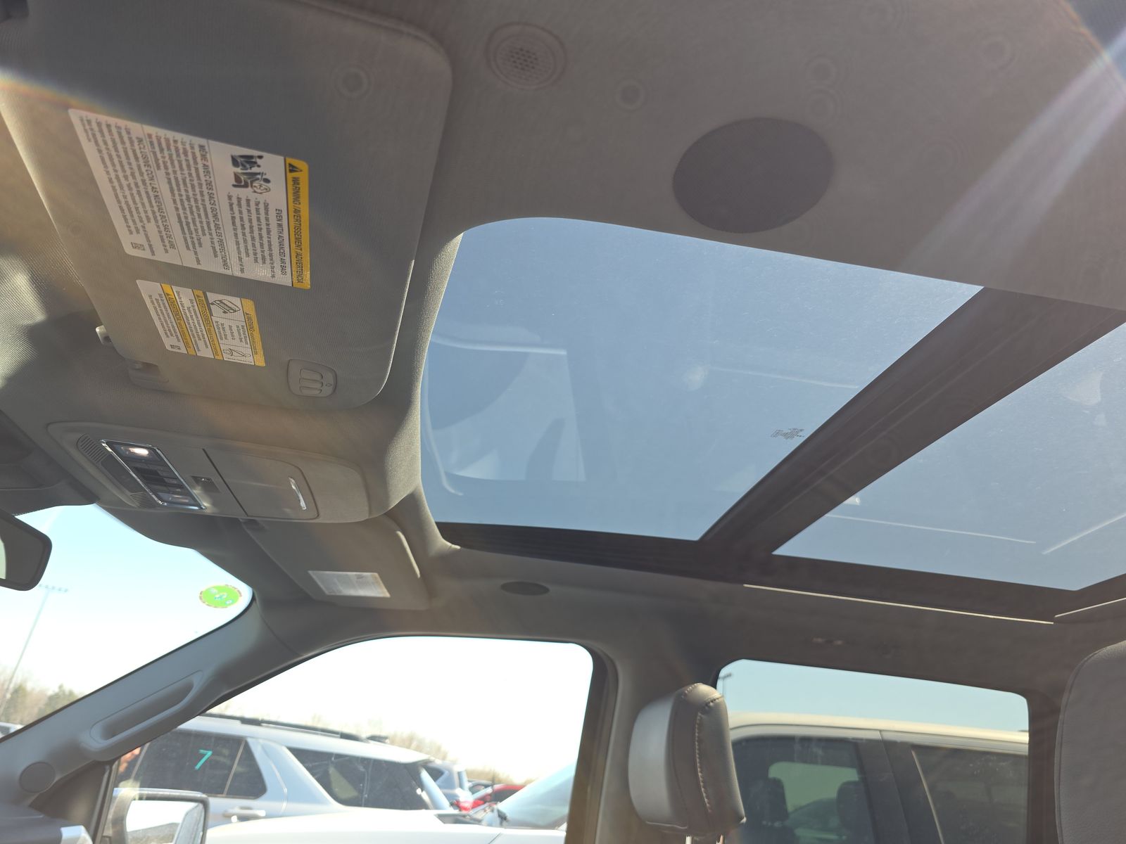 2025 Ford F-150 Lariat AWD