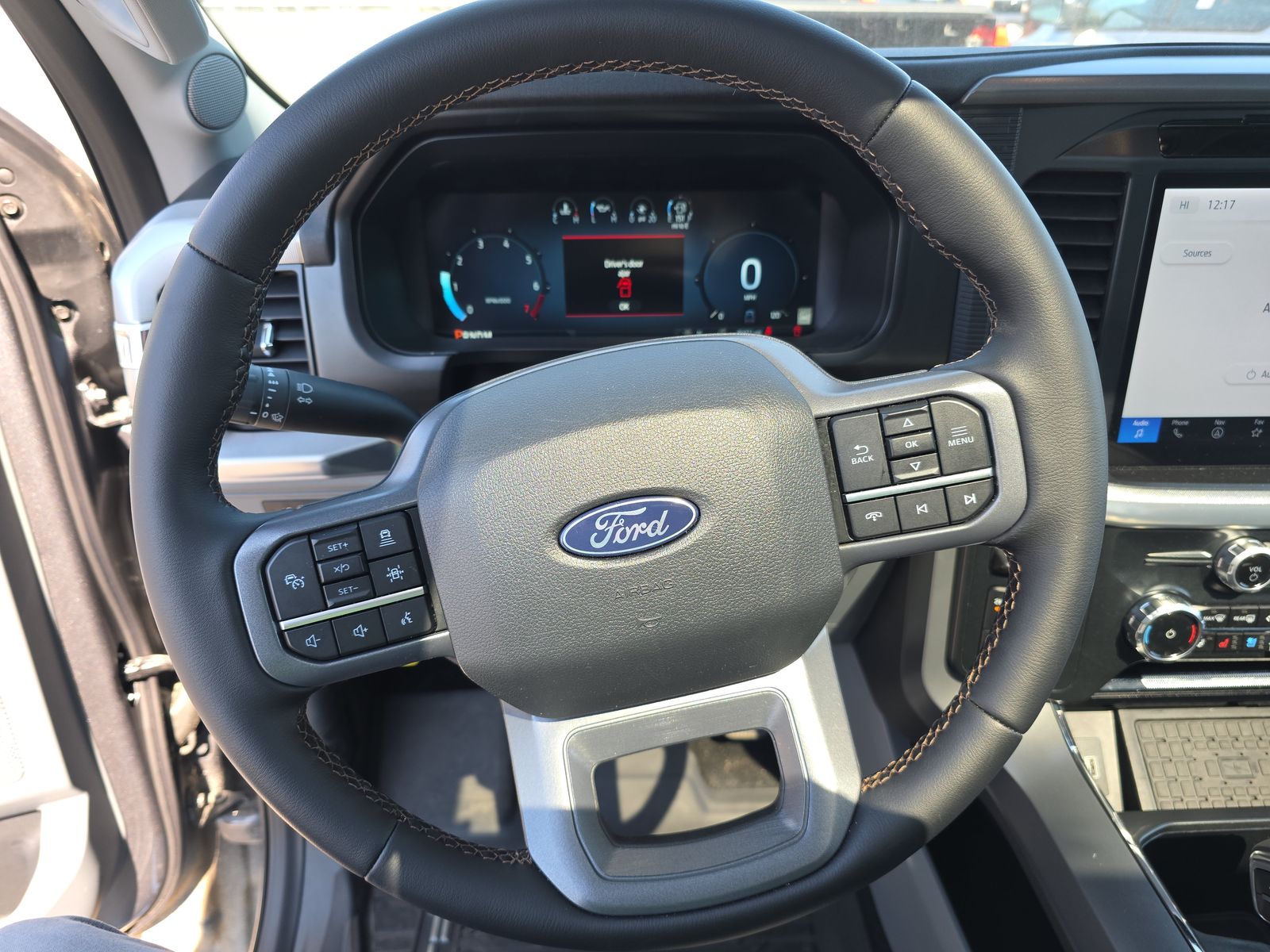 2025 Ford F-150 Lariat AWD