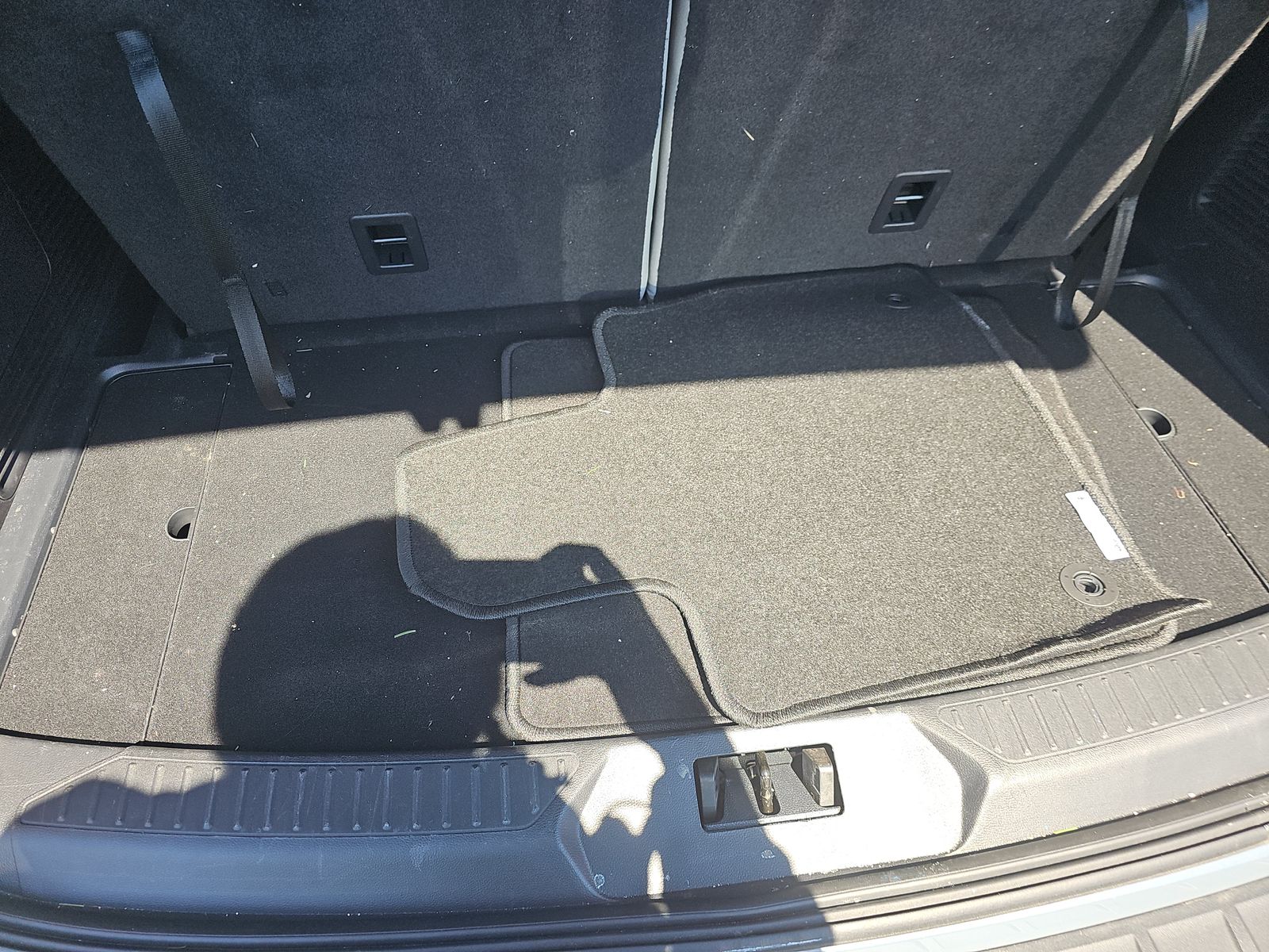 2025 Ford Explorer Active AWD