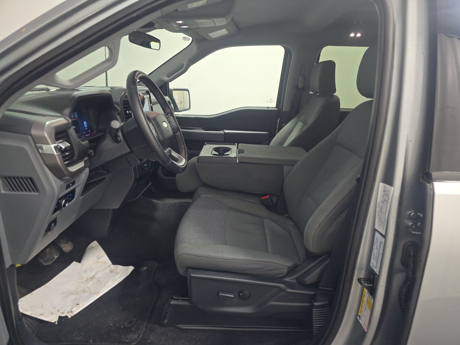 2025 Ford F-150 XLT AWD