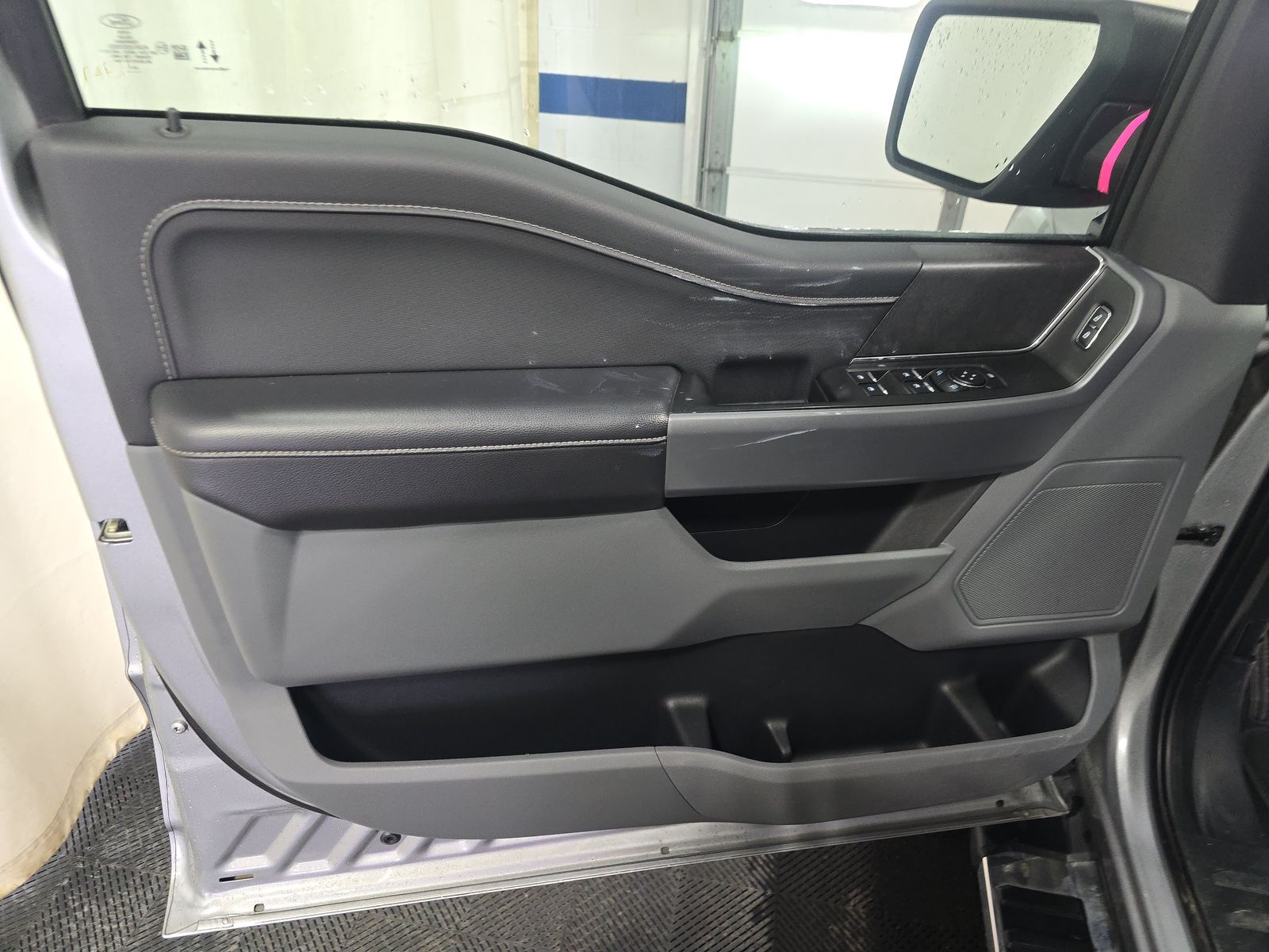 2025 Ford F-150 XLT AWD