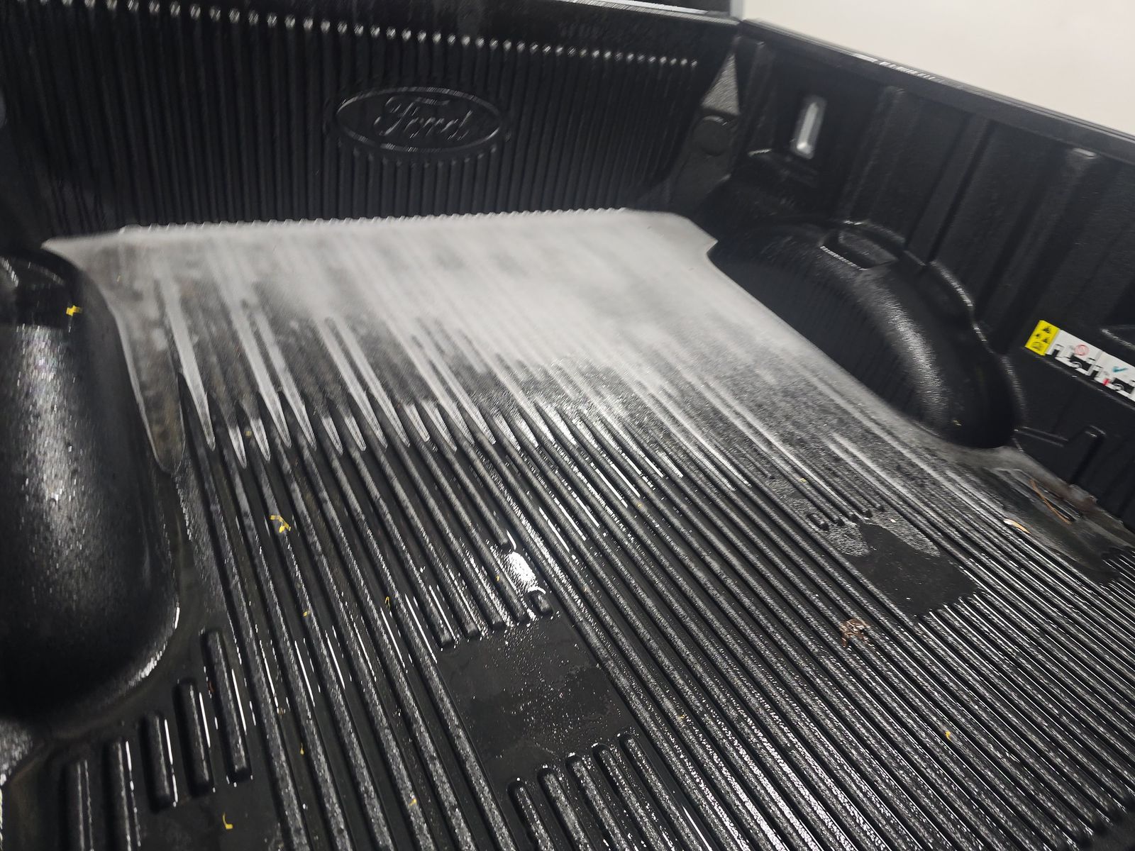 2025 Ford F-150 XLT AWD