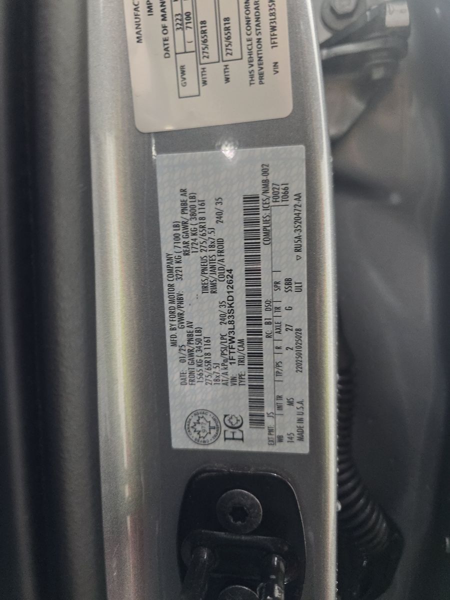 2025 Ford F-150 XLT AWD