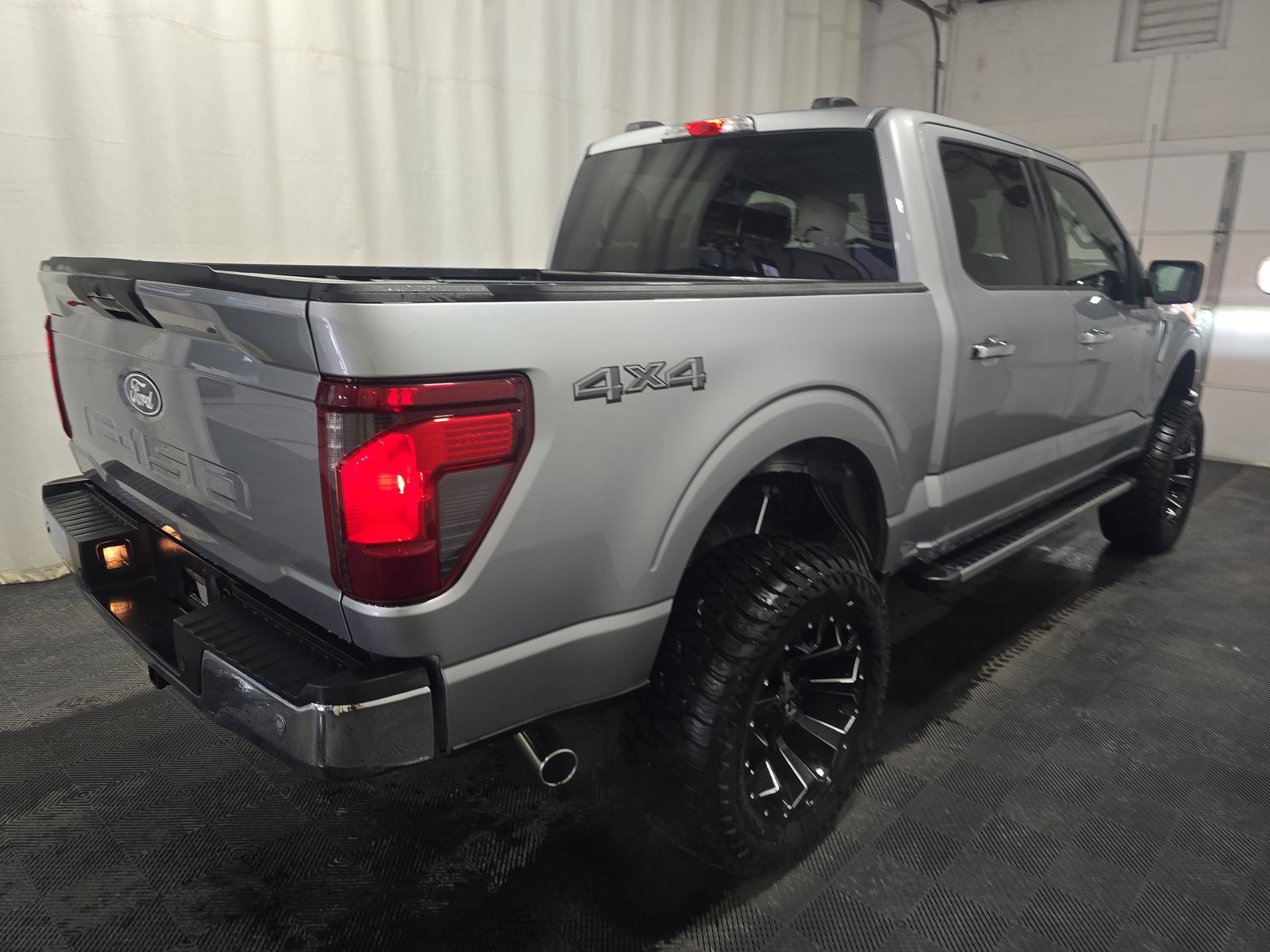 2025 Ford F-150 XLT AWD