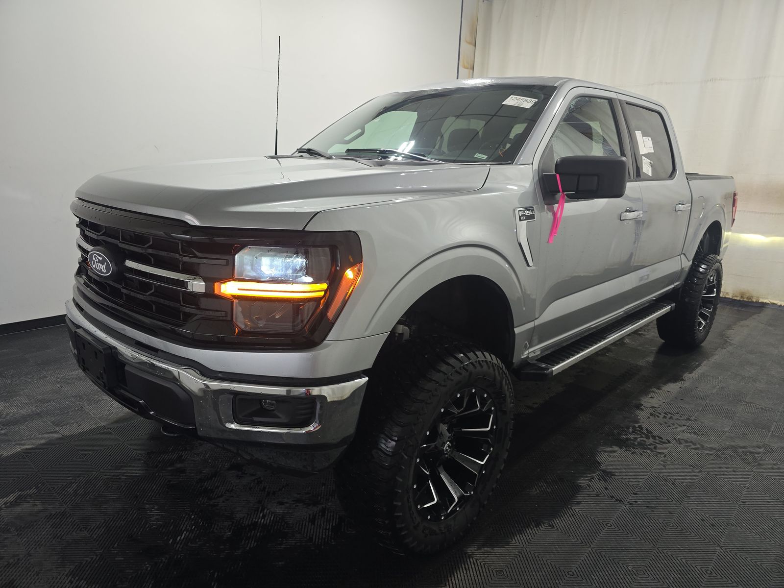 2025 Ford F-150 XLT AWD