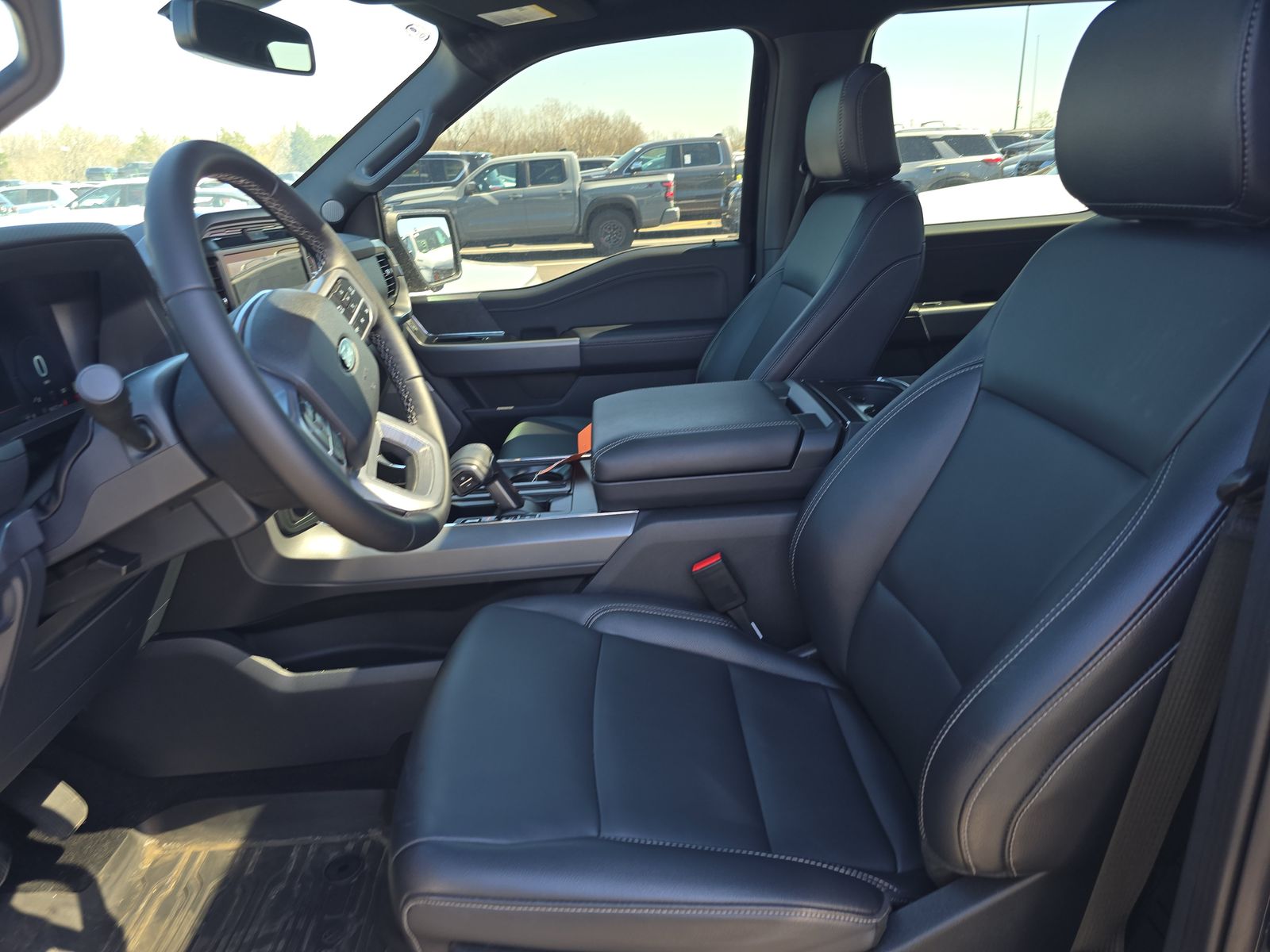 2025 Ford F-150 XLT AWD