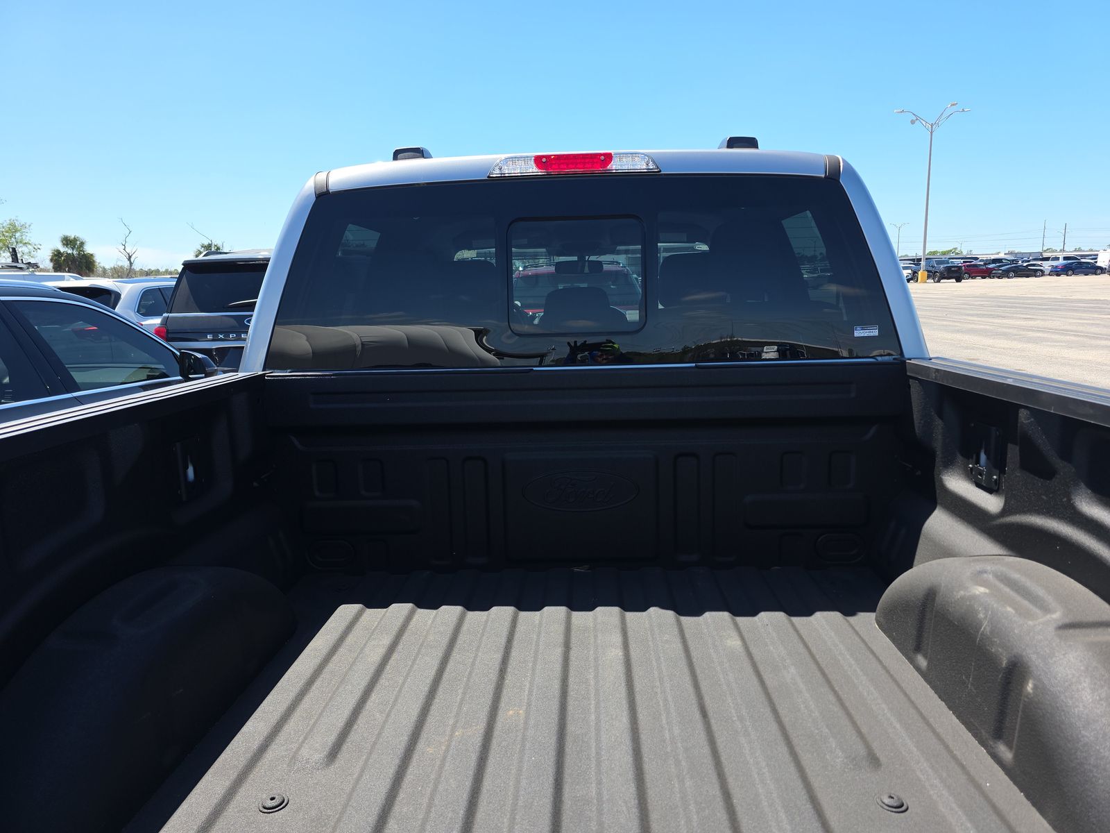 2024 Ford F-150 XLT RWD