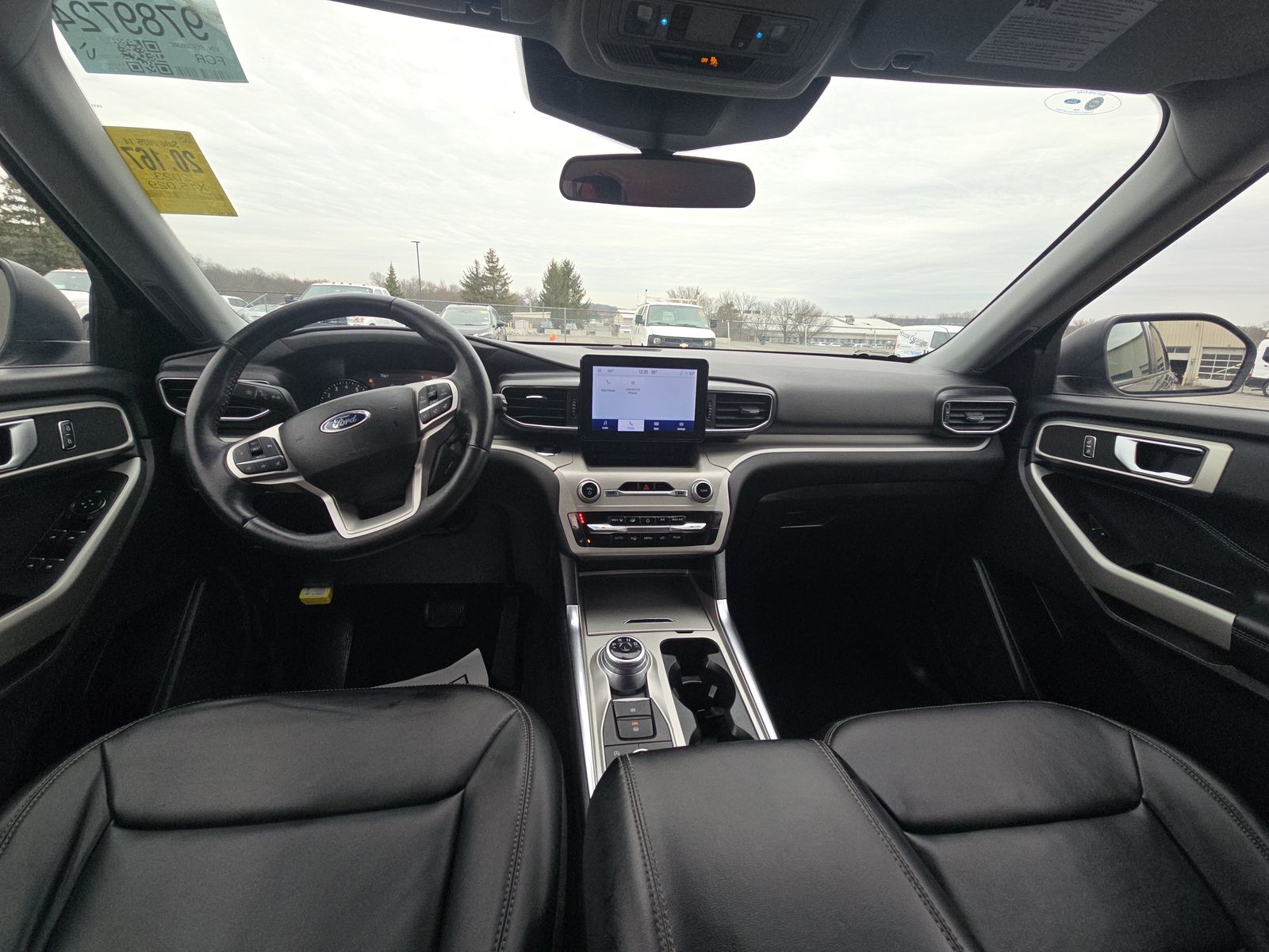 2023 Ford Explorer XLT AWD