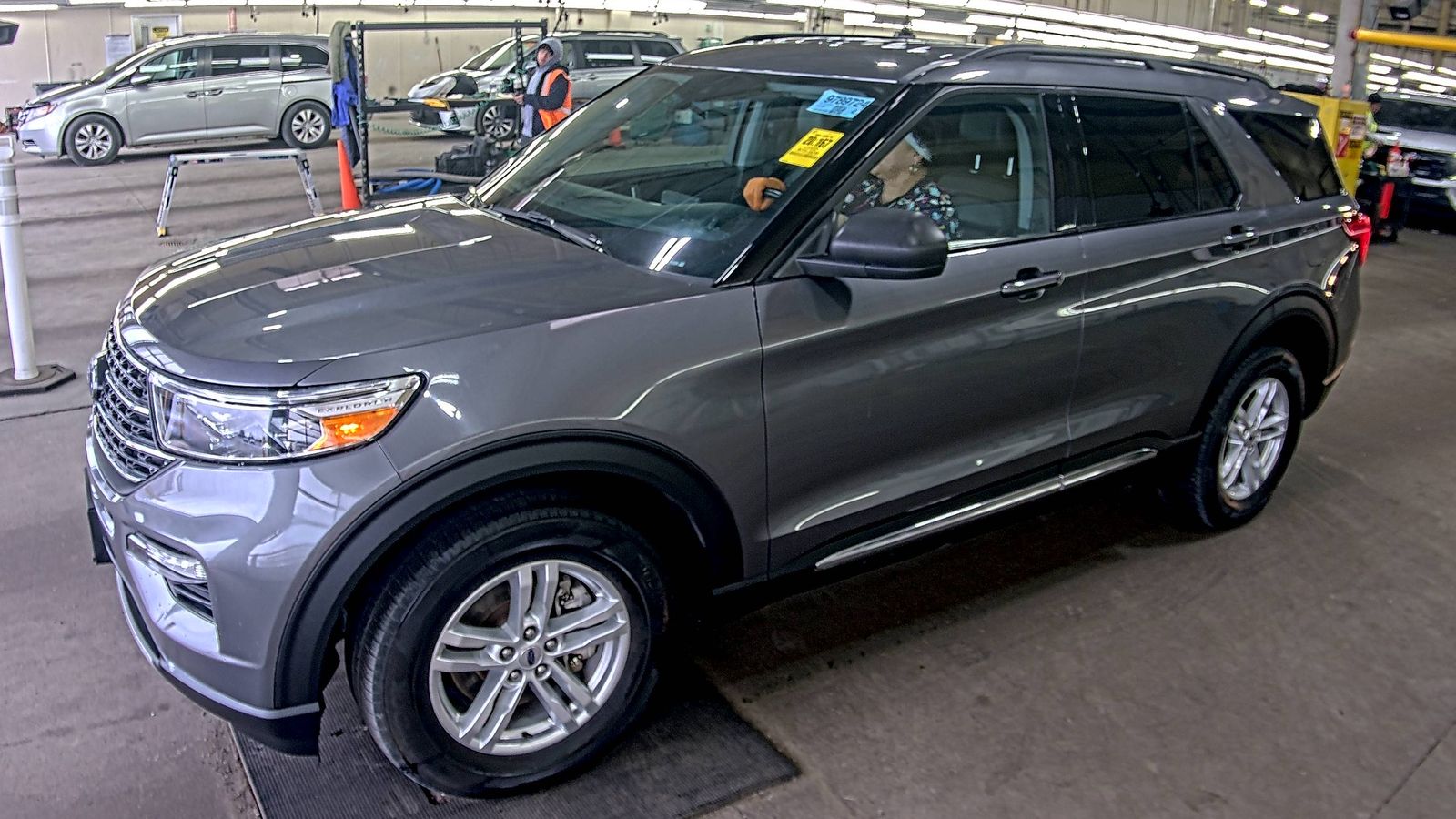 2023 Ford Explorer XLT AWD