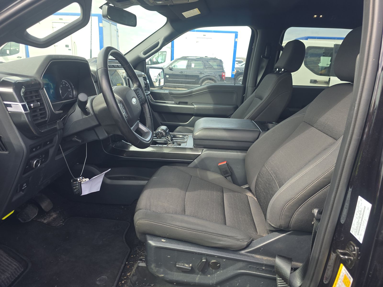 2023 Ford F-150 XLT AWD