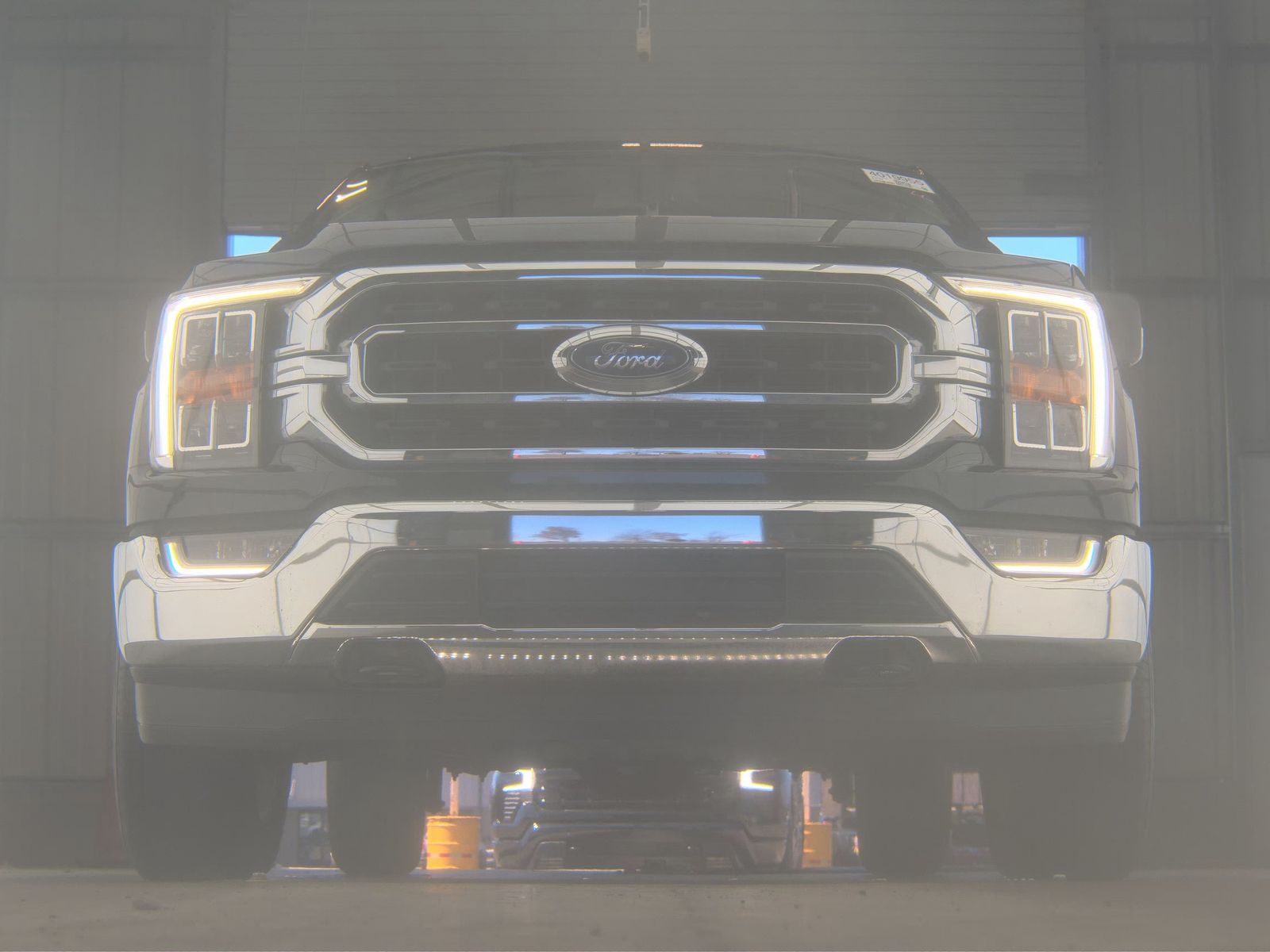 2023 Ford F-150 XLT AWD