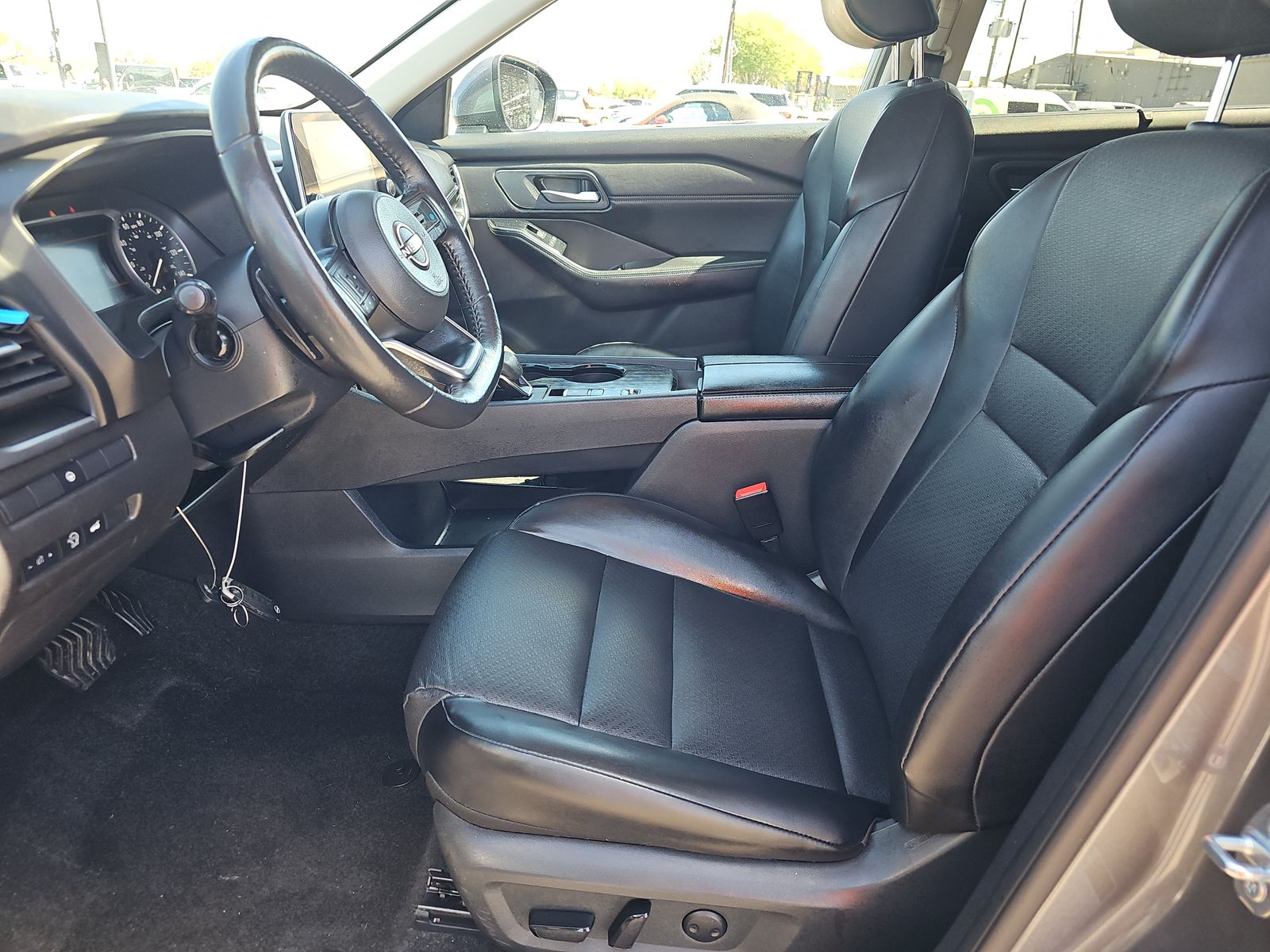 2024 Nissan Rogue SV FWD