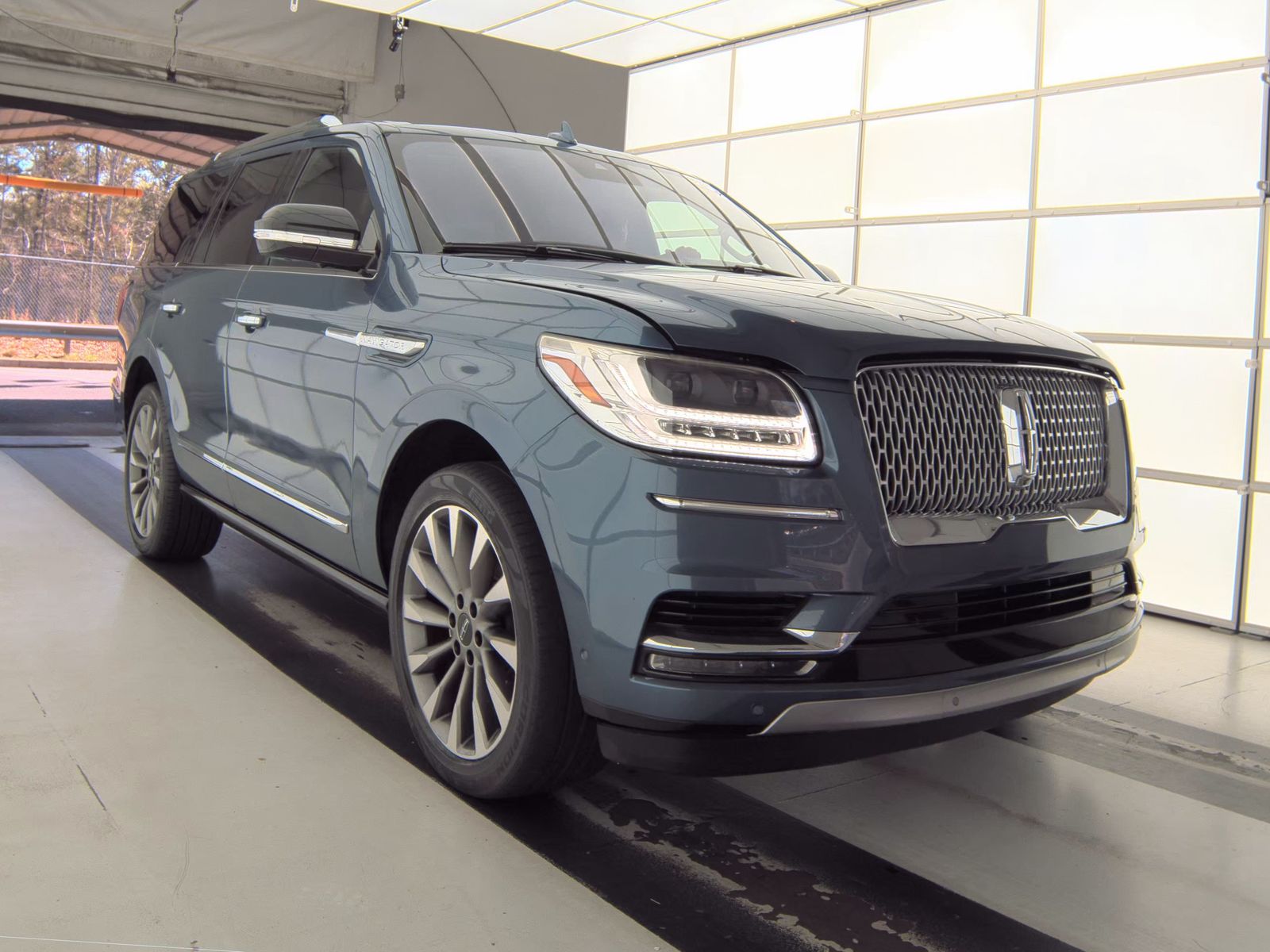 2019 Lincoln Navigator Select RWD