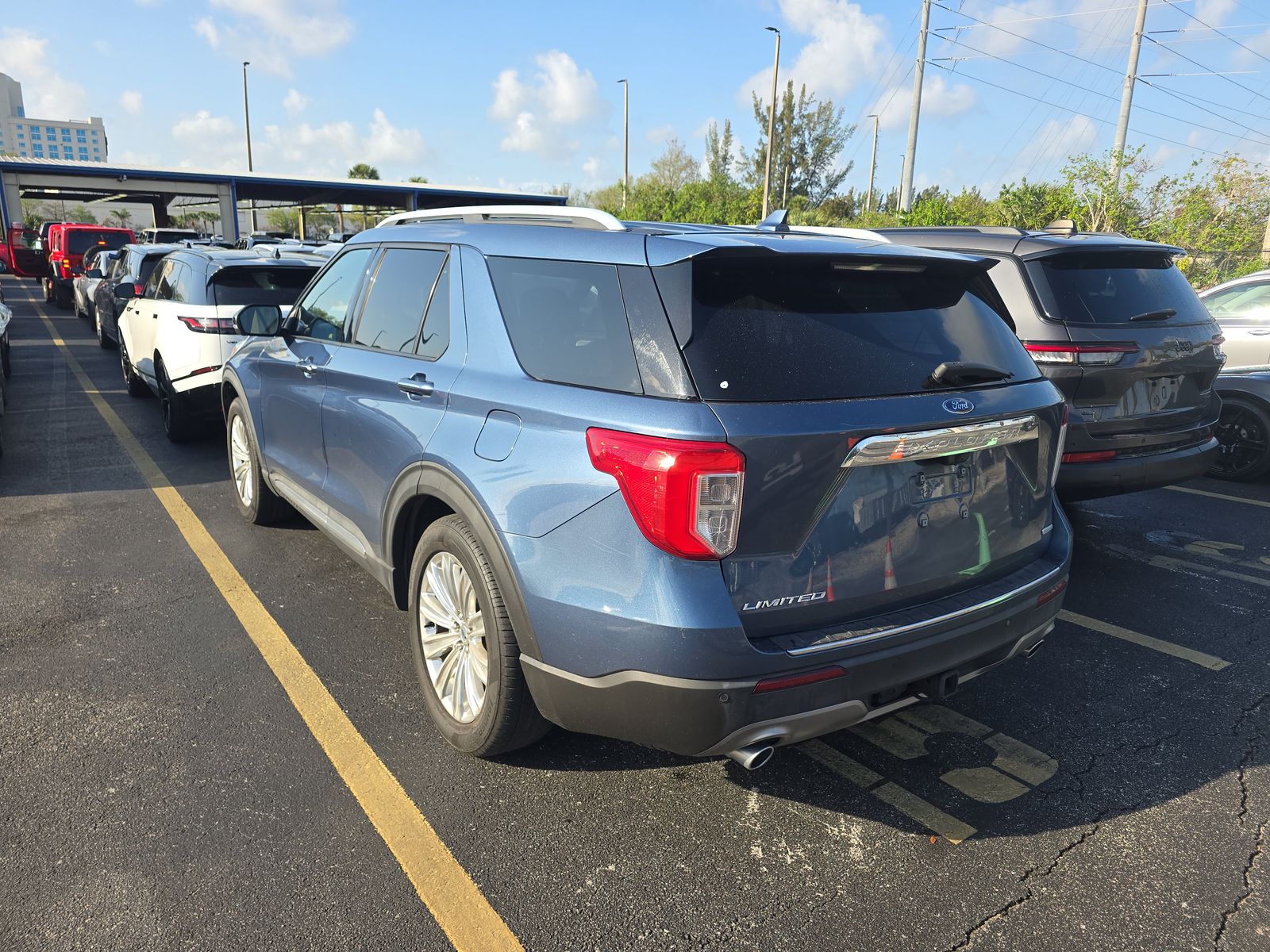 2020 Ford Explorer Limited RWD