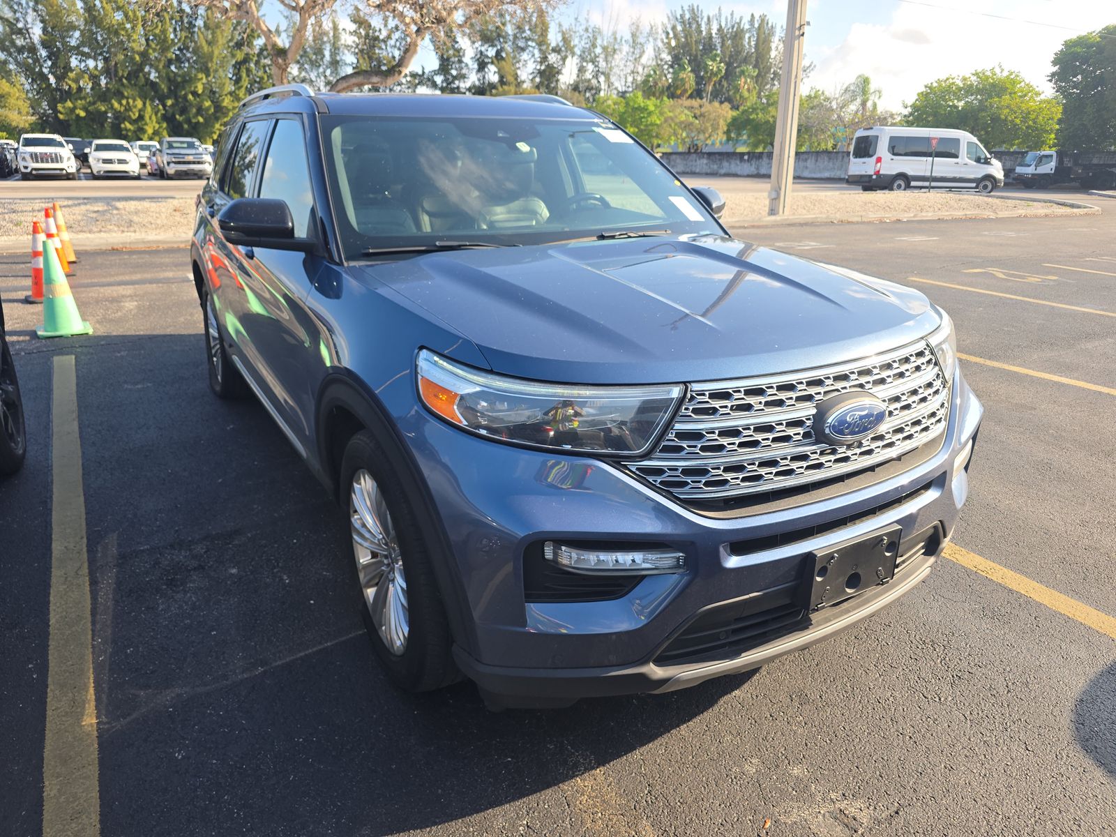 2020 Ford Explorer Limited RWD