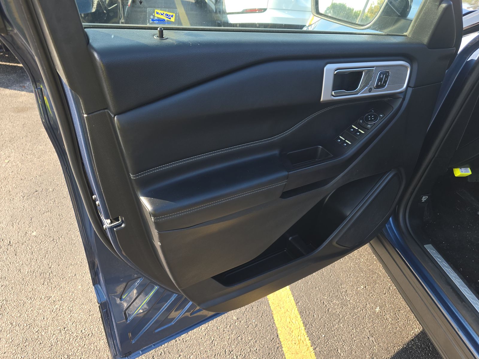 2020 Ford Explorer Limited RWD