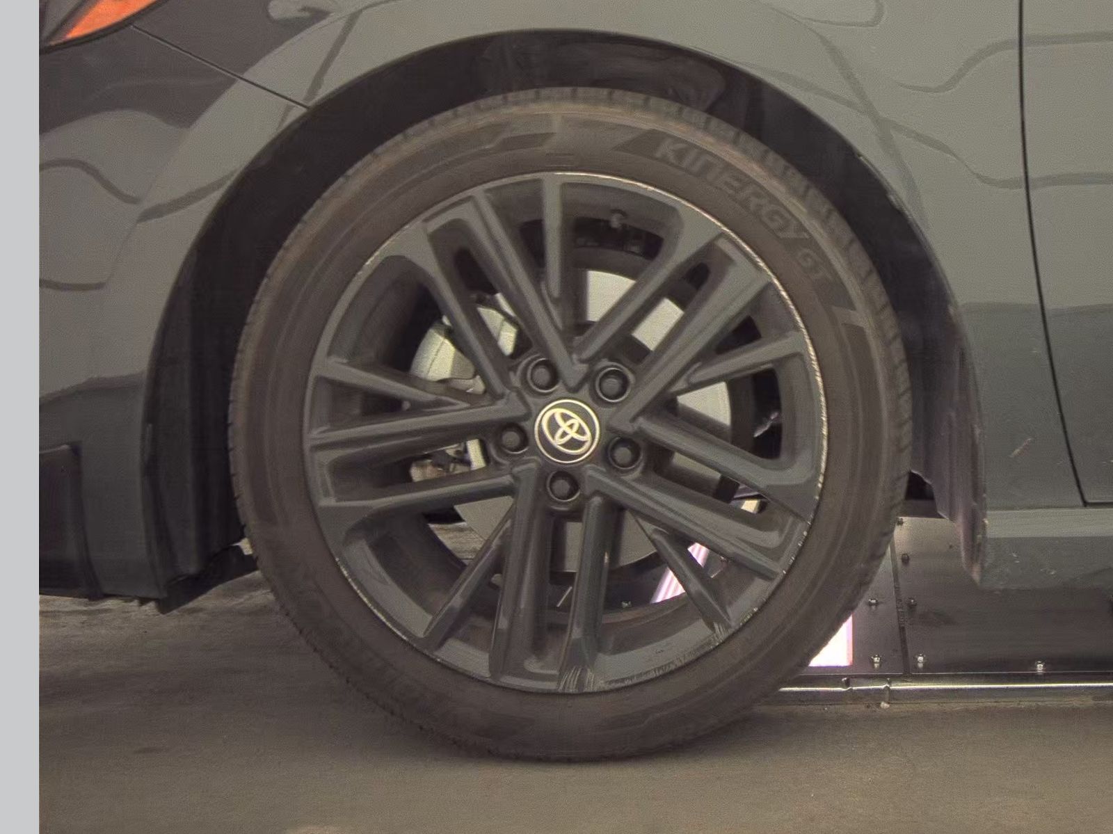 2025 Toyota Camry SE AWD