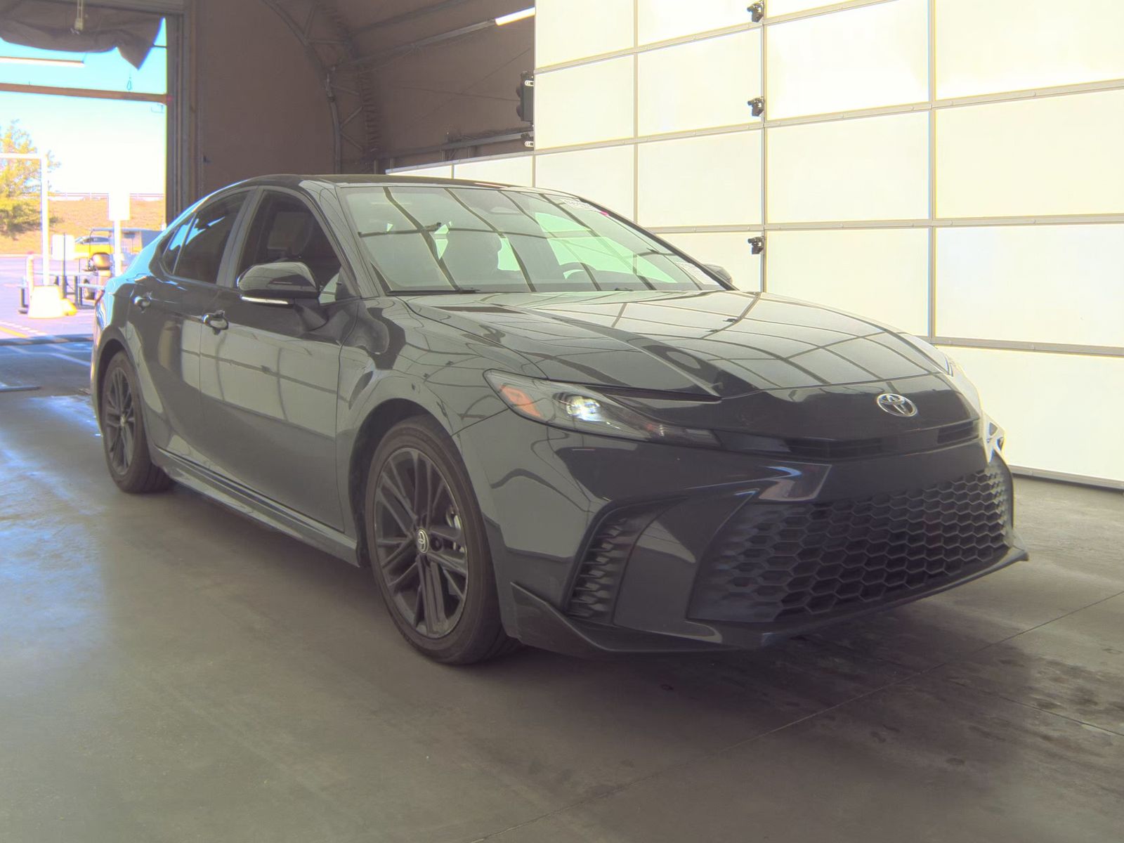 2025 Toyota Camry SE AWD