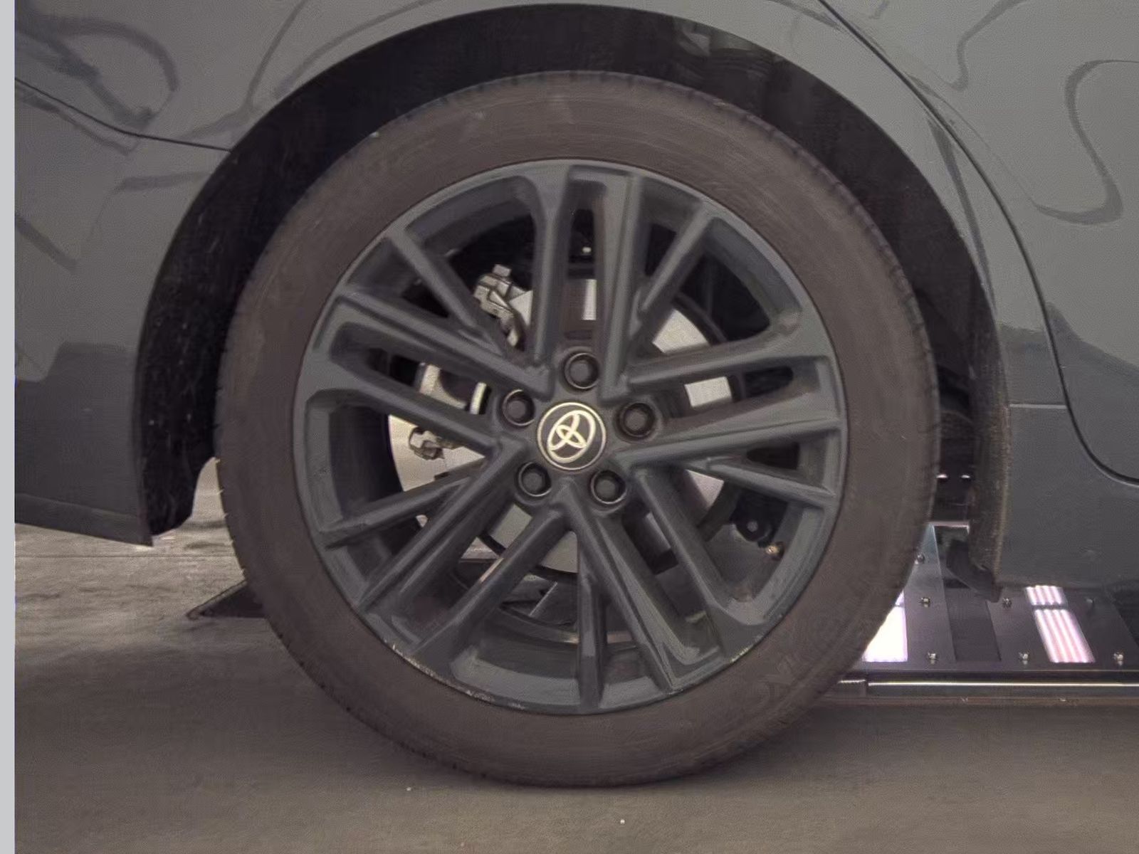 2025 Toyota Camry SE AWD