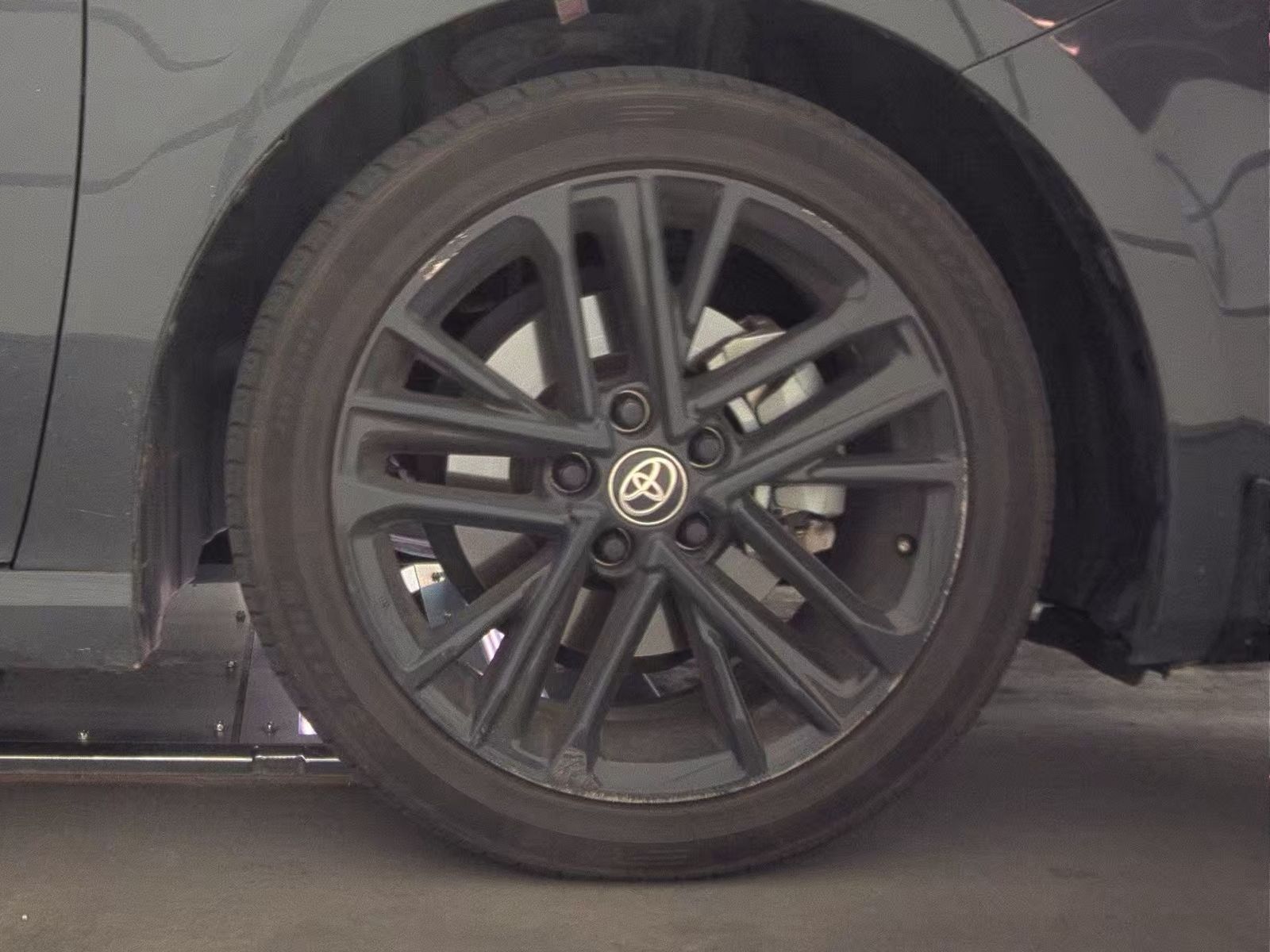 2025 Toyota Camry SE AWD