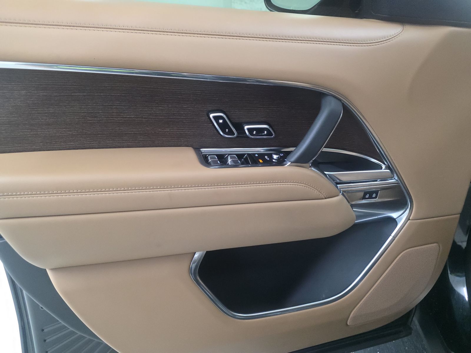 LAND ROVER RANGE ROVER - 10