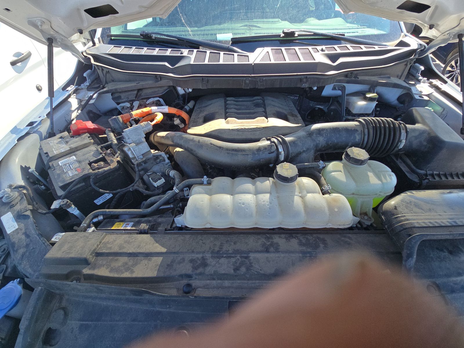 2023 Ford F-150 Hybrid XLT AWD