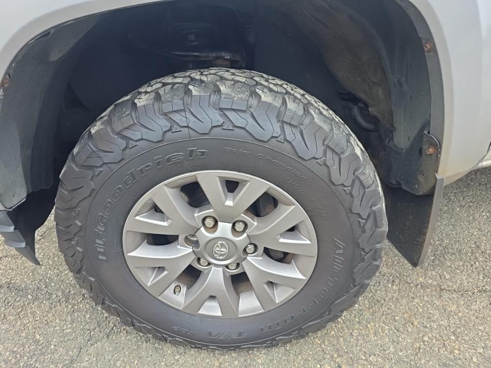 2016 Toyota Tacoma SR5 AWD