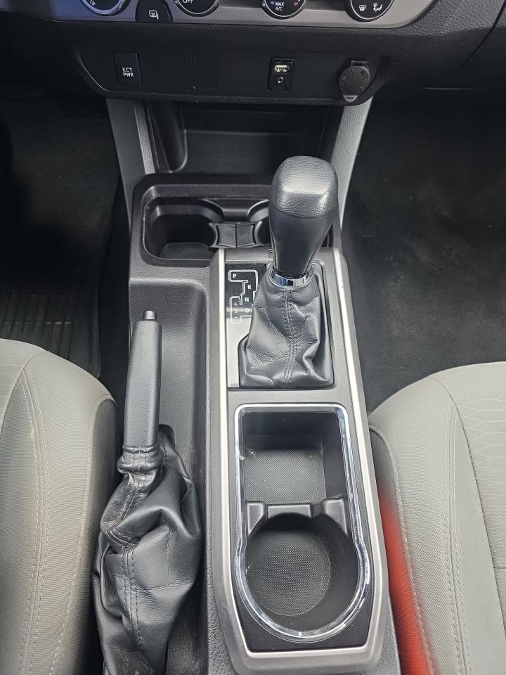 2016 Toyota Tacoma SR5 AWD