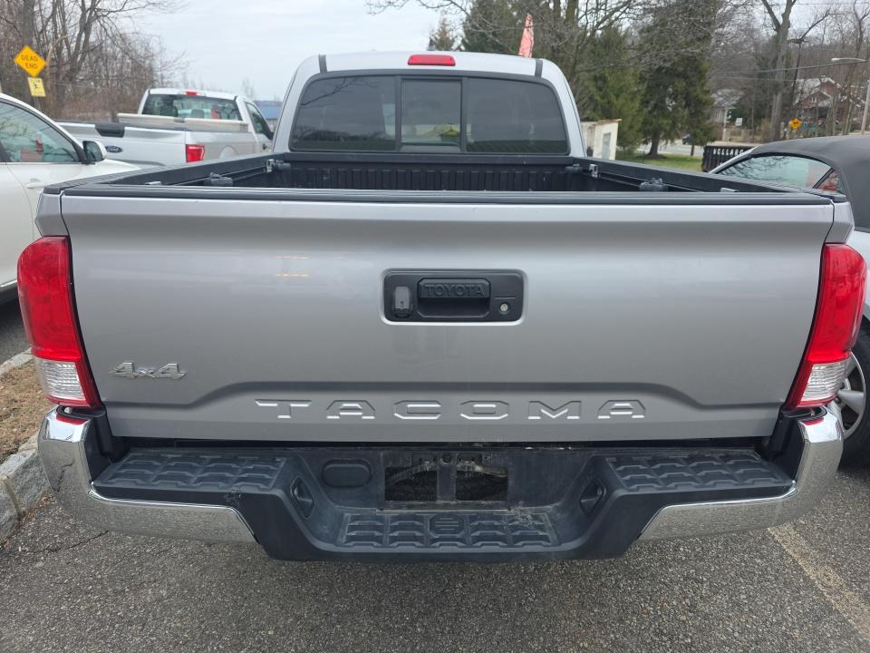 2016 Toyota Tacoma SR5 AWD