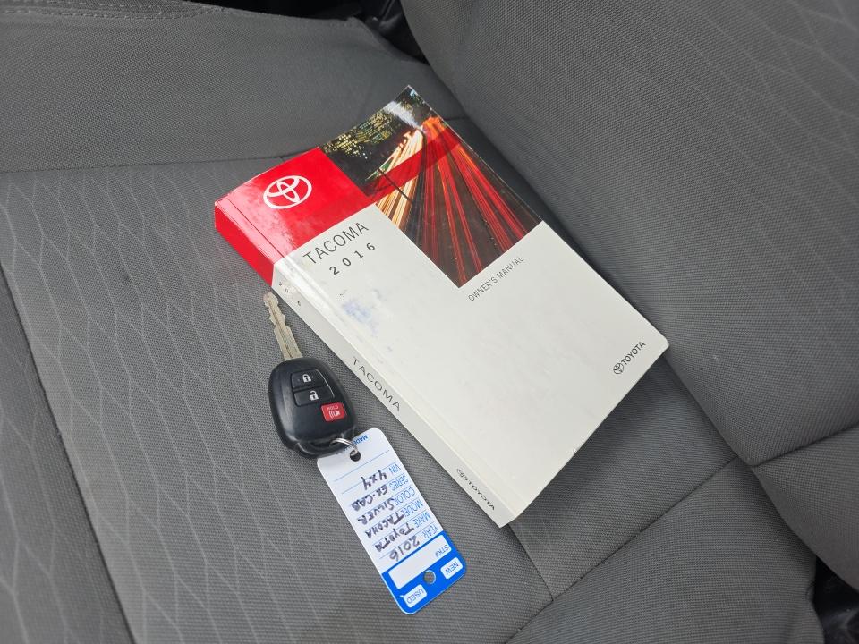 2016 Toyota Tacoma SR5 AWD
