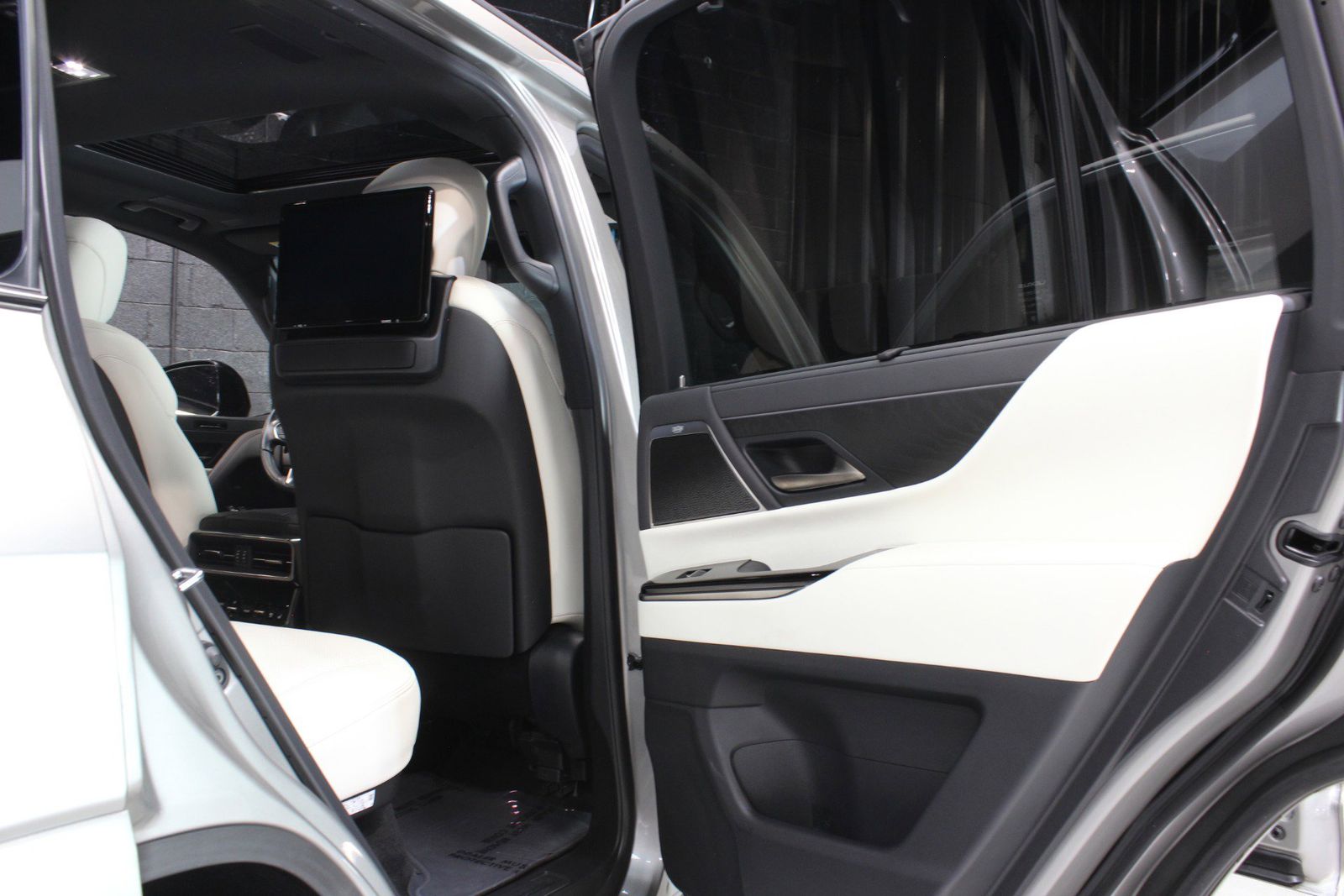 2023 Lexus LX LX 600 Luxury AWD